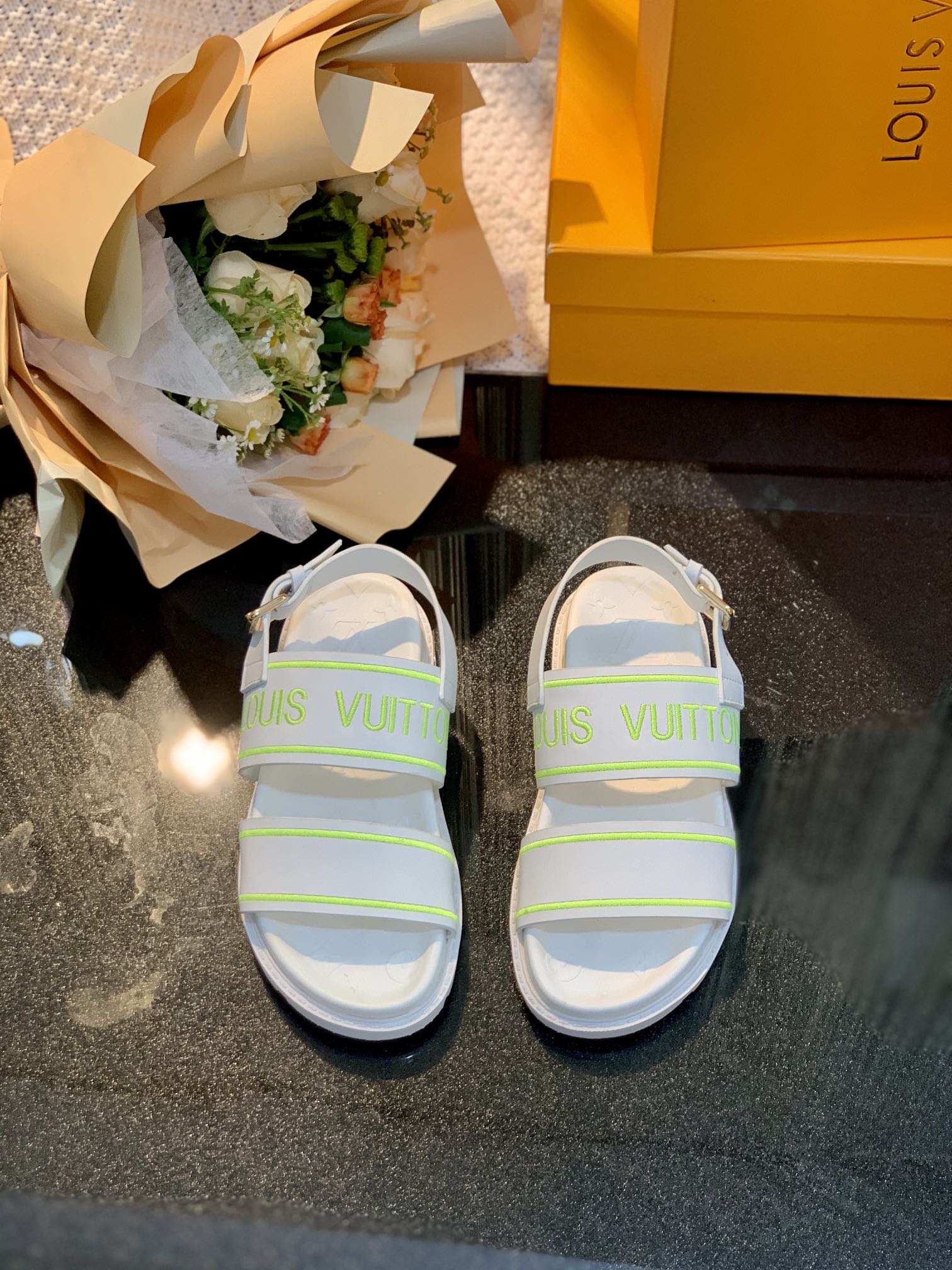 Louis Vuitton Women’s Paseo flat Comfort Sandal White And Neon For Women LV