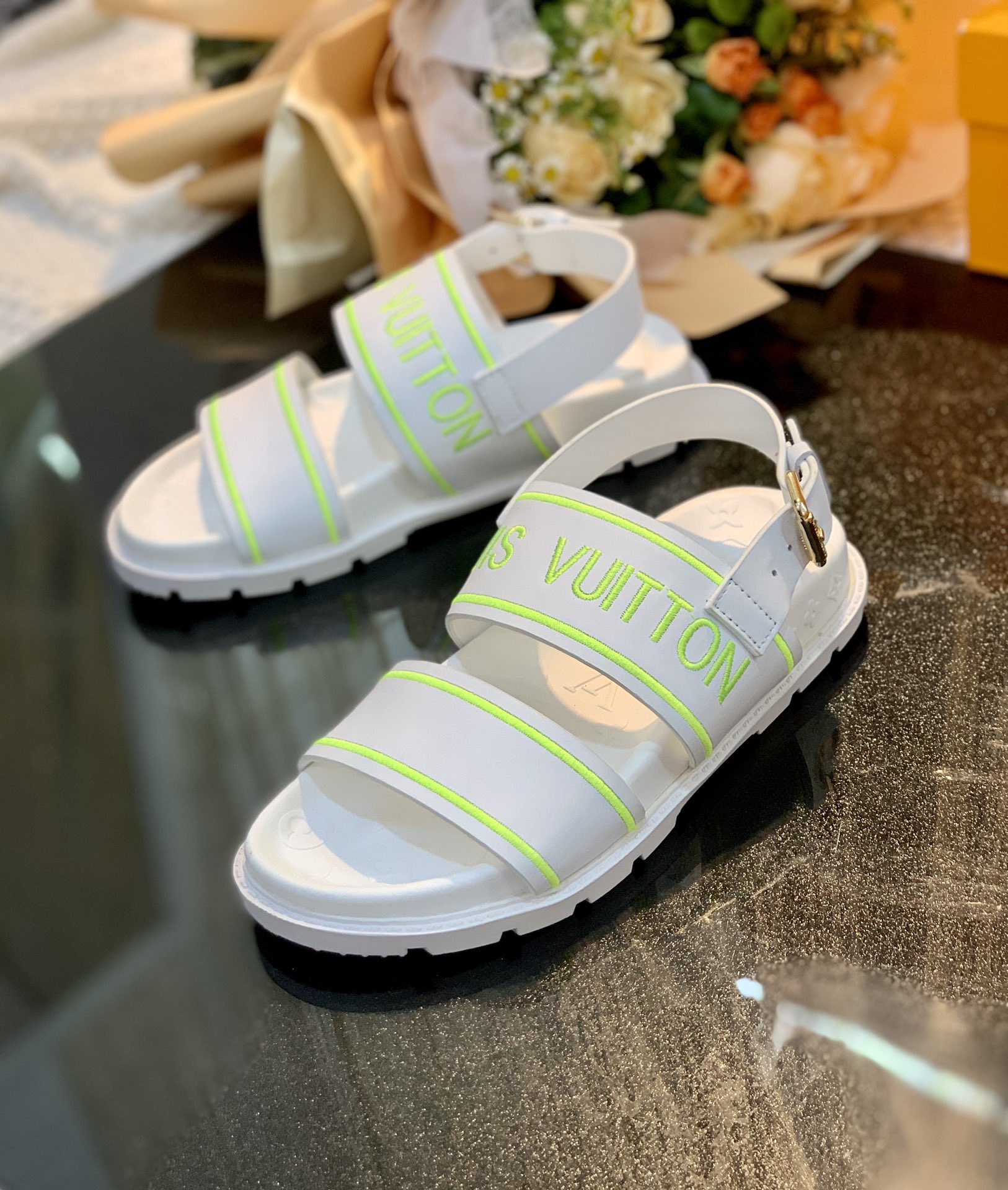 Louis Vuitton Women’s Paseo flat Comfort Sandal White And Neon For Women LV