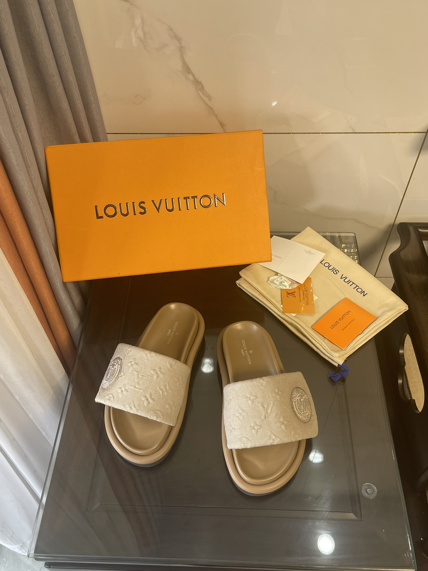 Louis Vuitton Women’s Pool Pillow Comfort Flat Mule Beige For Women LV
