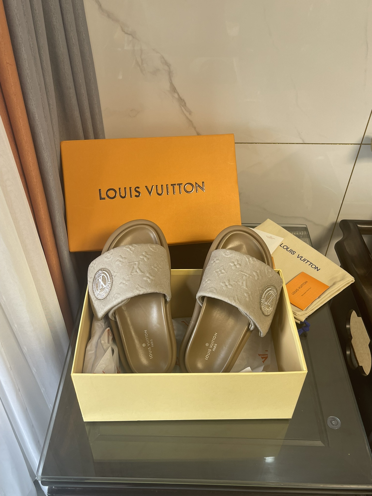 Louis Vuitton Women’s Pool Pillow Comfort Flat Mule Beige For Women LV