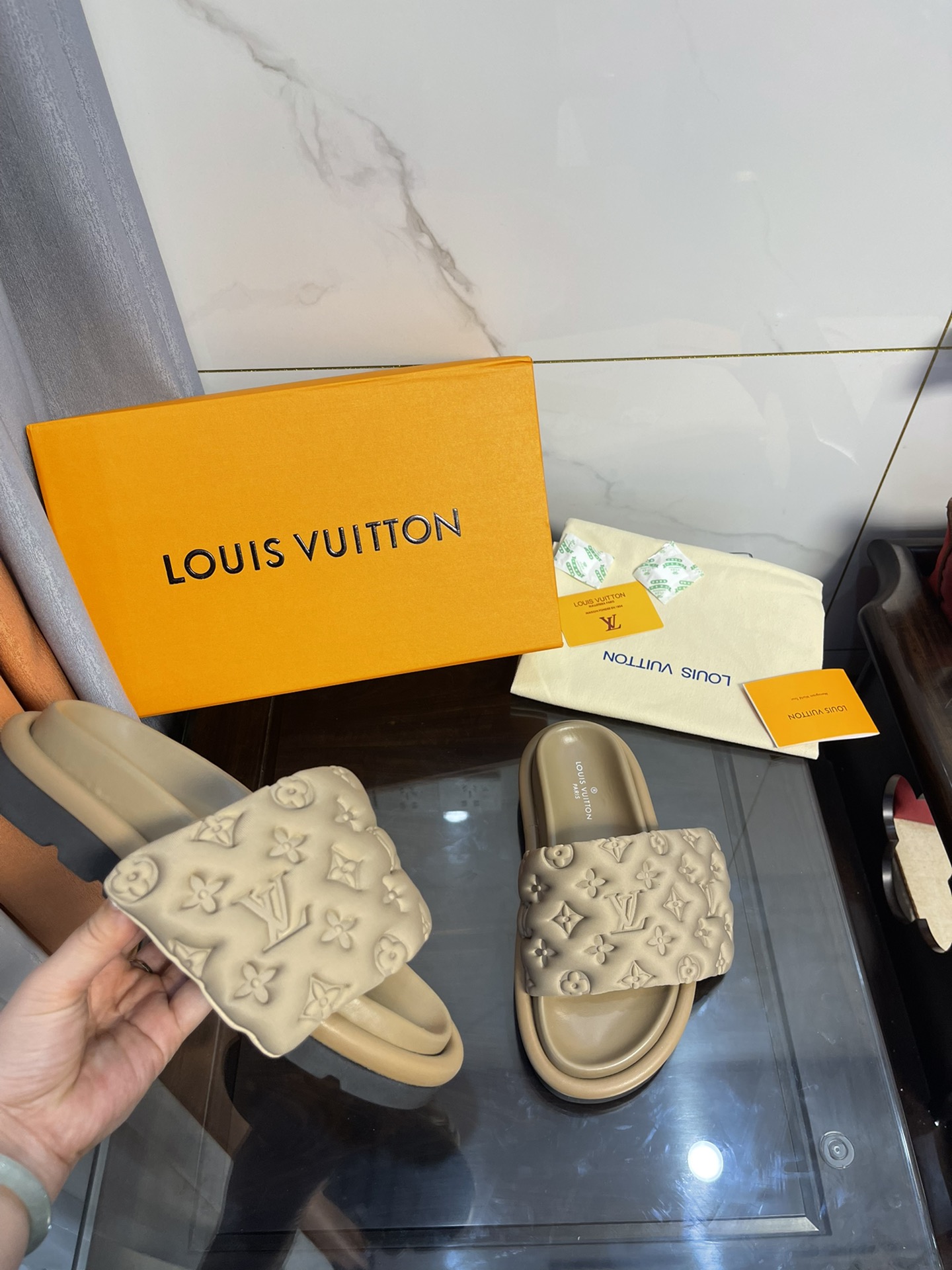 Louis Vuitton Women’s Pool Pillow Comfort Mule Beige For Women LV