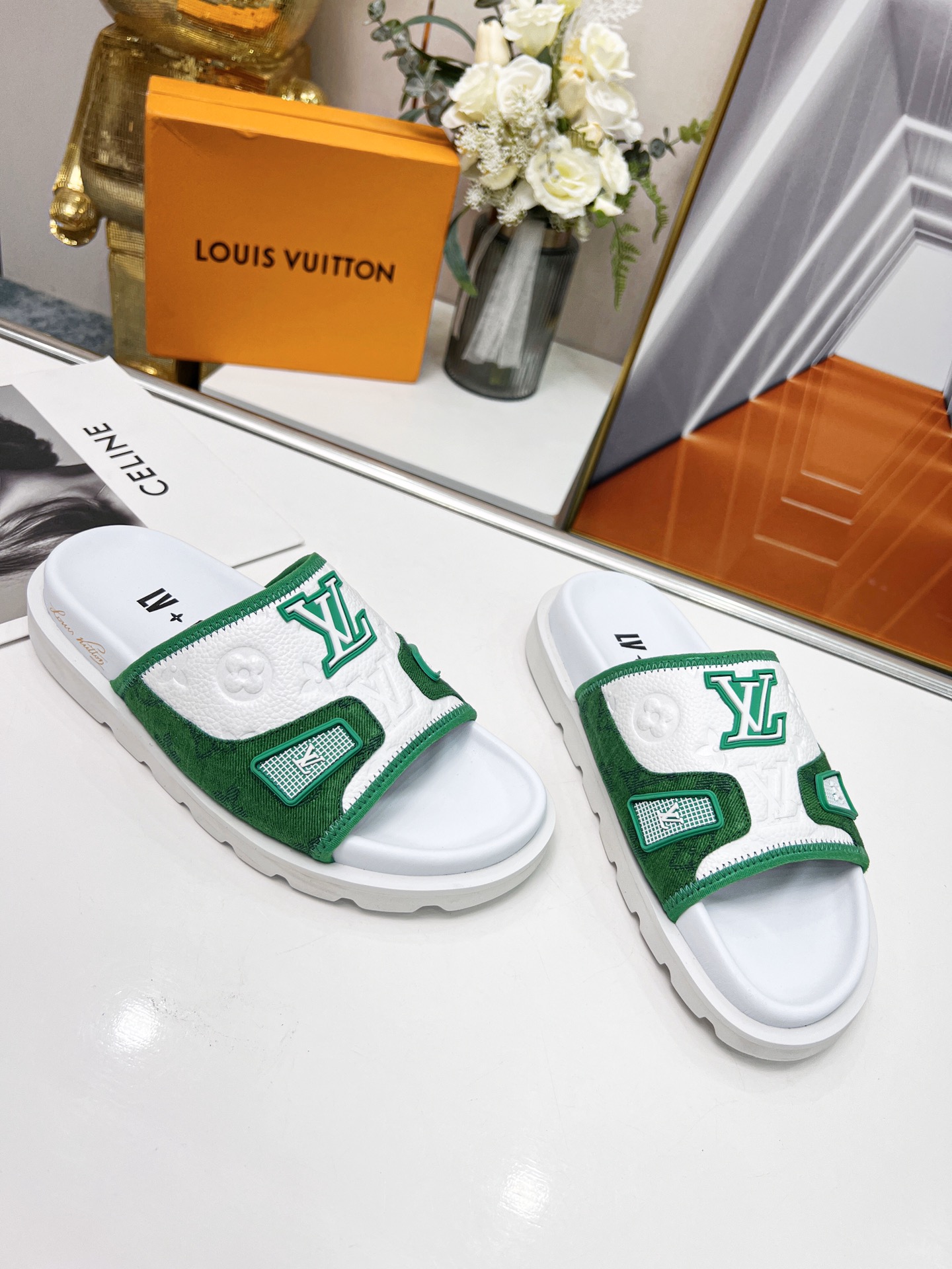 Louis Vuitton Women’s Pool Pillow Comfort Mule Green For Women LV