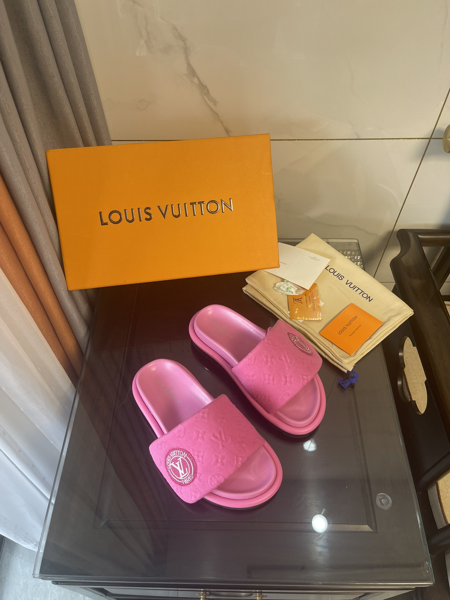 Louis Vuitton Women’s Pool Pillow Comfort Mule Pink For Women LV