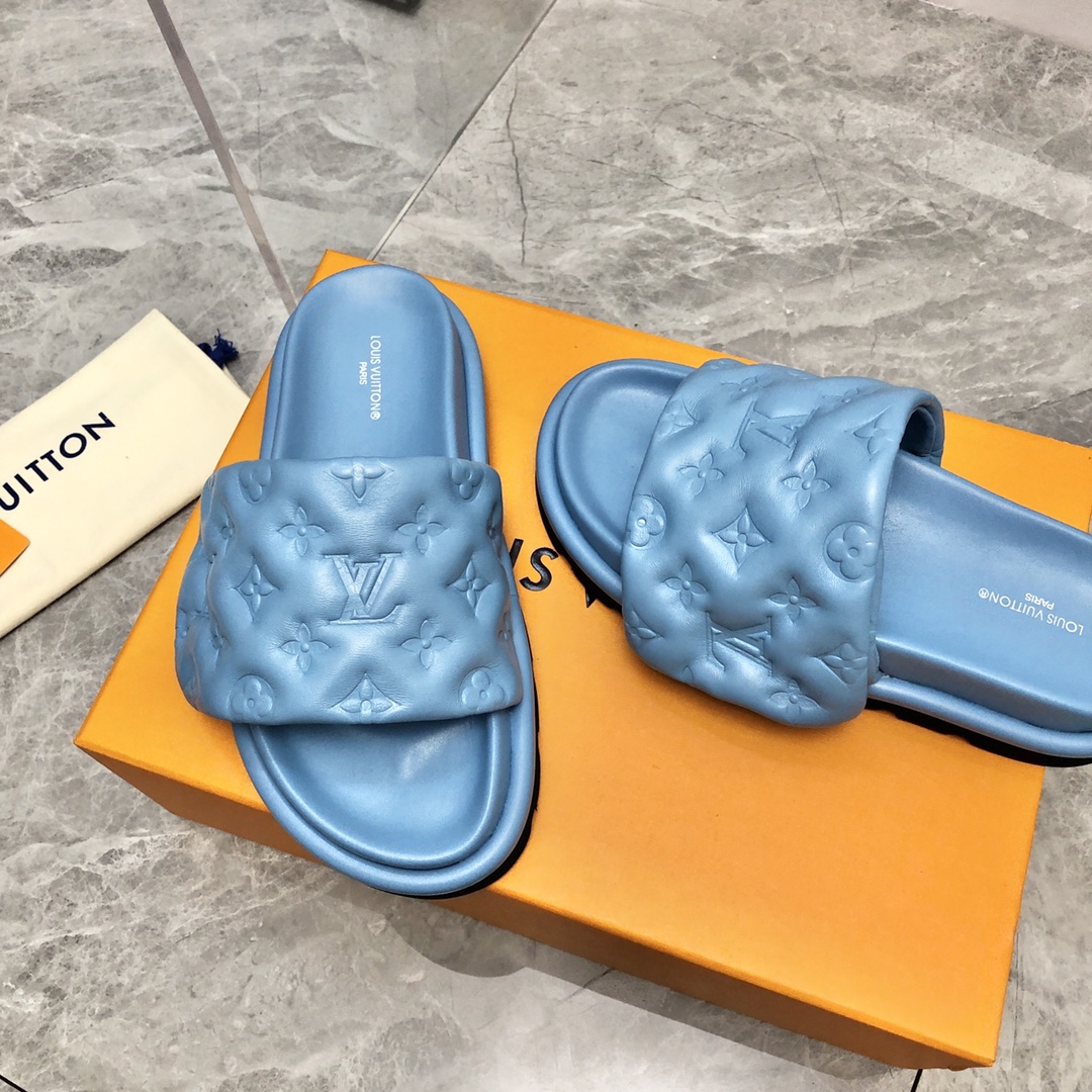 Louis Vuitton Women’s Pool Pillow Flat Comfort Mule Blue For Women LV