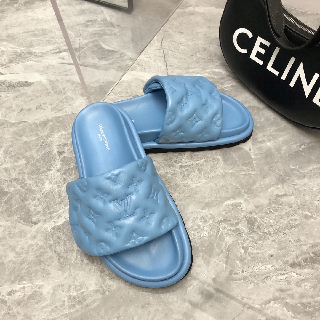 Louis Vuitton Women’s Pool Pillow Flat Comfort Mule Blue For Women LV