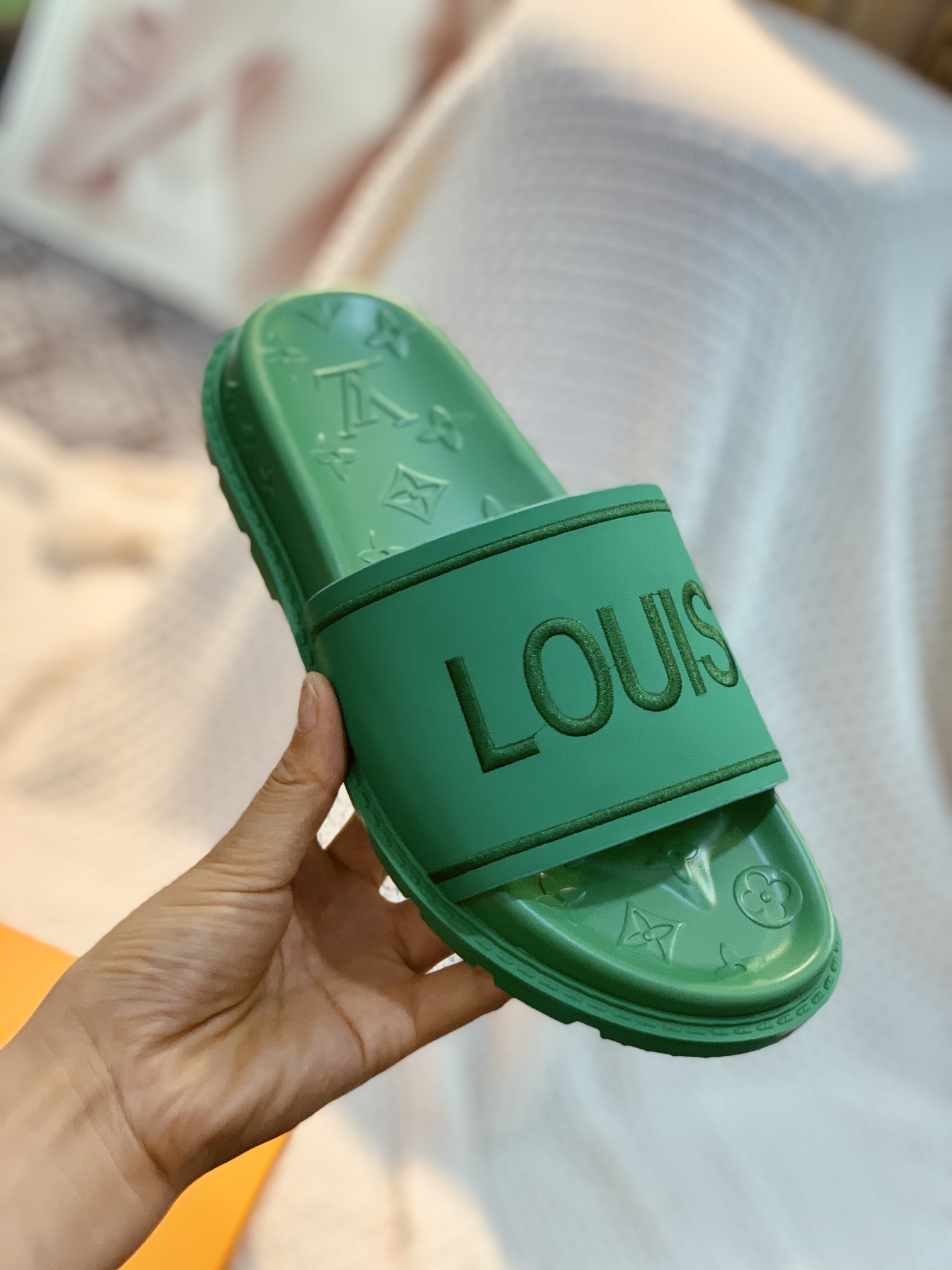 Louis Vuitton Women’s Pool Pillow Flat Comfort Mule Green For Women LV