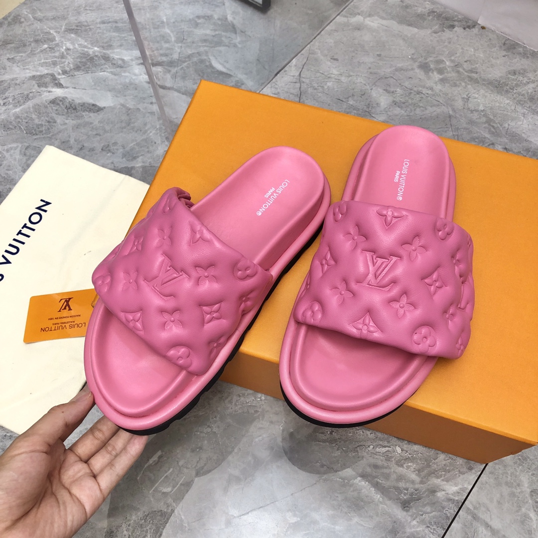 Louis Vuitton Women’s Pool Pillow Flat Comfort Mule Pink For Women LV