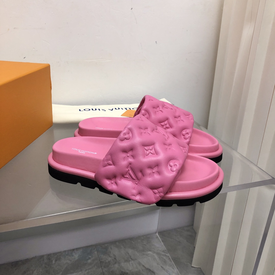 Louis Vuitton Women’s Pool Pillow Flat Comfort Mule Pink For Women LV