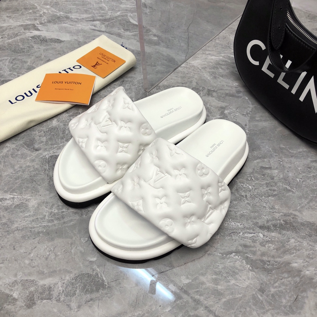 Louis Vuitton Women’s Pool Pillow Flat Comfort Mule White For Women LV 1AABKV