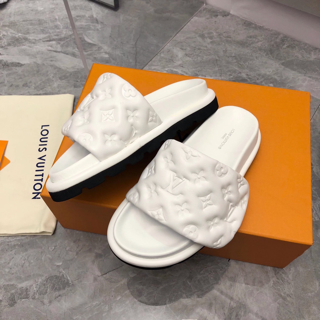 Louis Vuitton Women’s Pool Pillow Flat Comfort Mule White For Women LV 1AABKV