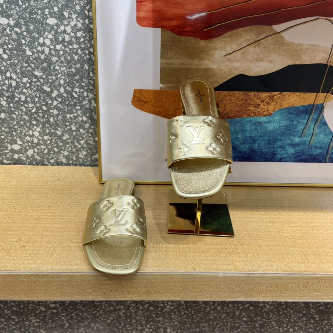 Louis Vuitton Women’s Revival Flat Mule Gold For Women LV 1A9QKC