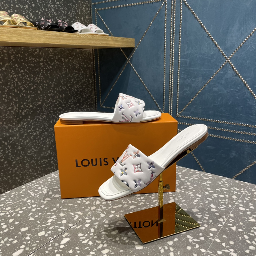 Louis Vuitton Women’s Revival Flat Mule White For Women LV 1AAORE