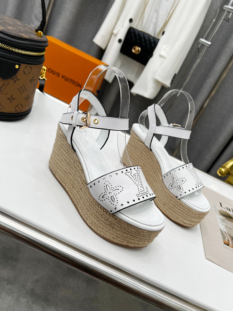 Louis Vuitton Women’s Starboard Wedge Sandal White For Women LV 1A9PKT