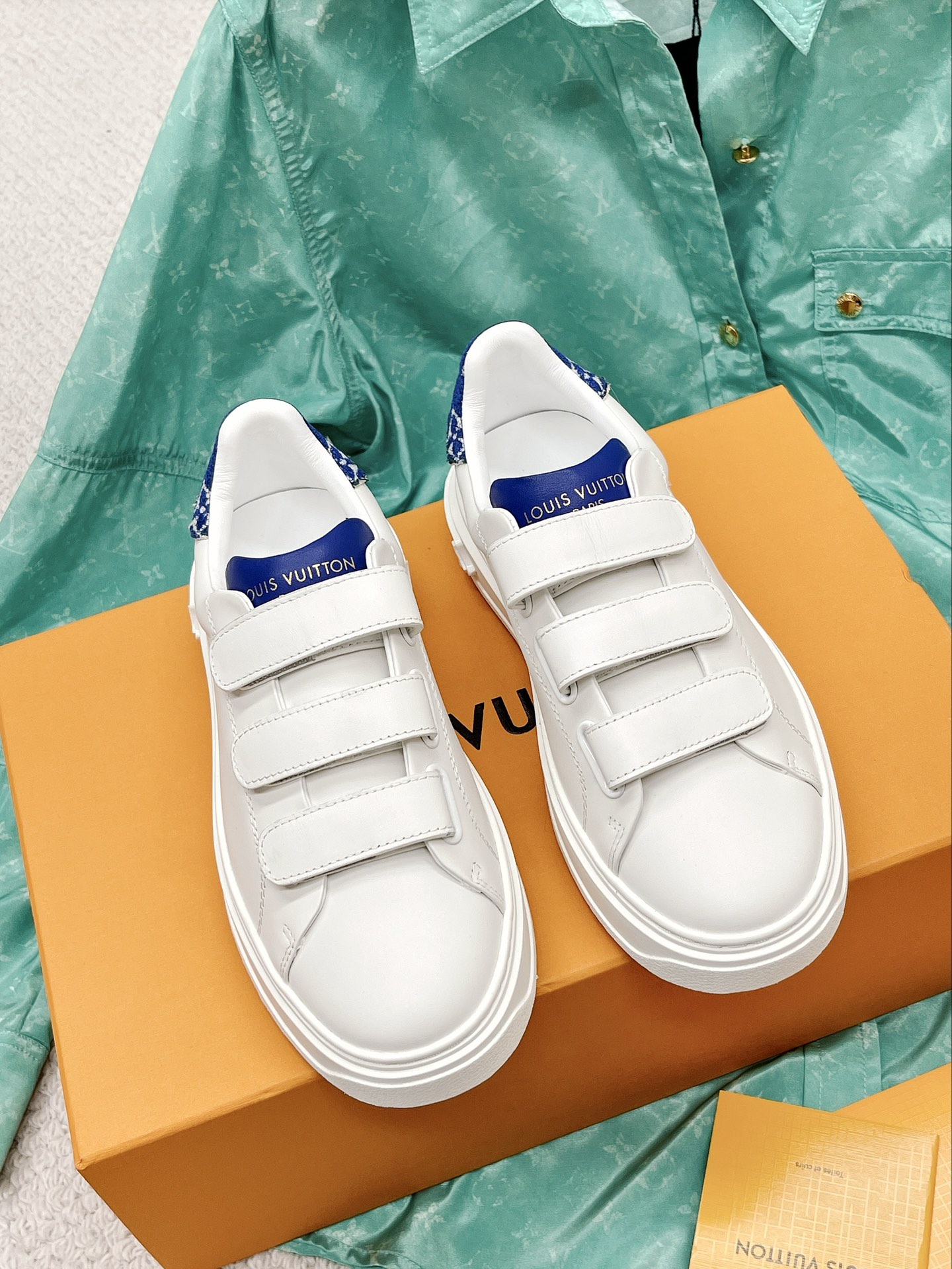Louis Vuitton Women’s Time Out Sneaker Blue For Women LV 1AADQ0