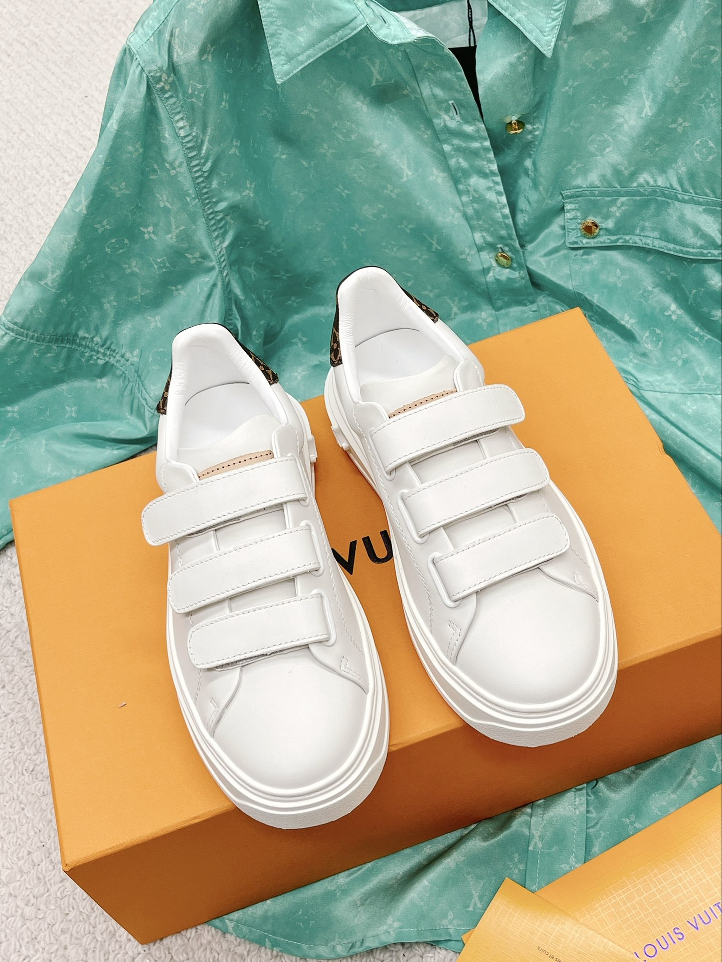 Louis Vuitton Women’s Time Out Sneaker Brown For Women LV 1AAF7J