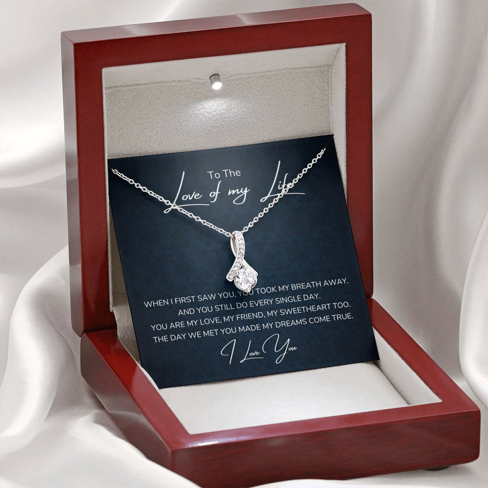 Love of my Life Alluring Beauty Necklace