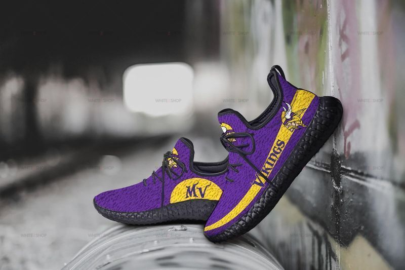 Minnesota Vikings Limited Edition Men’S And Women’S Purple And Yellow Reze Shoes