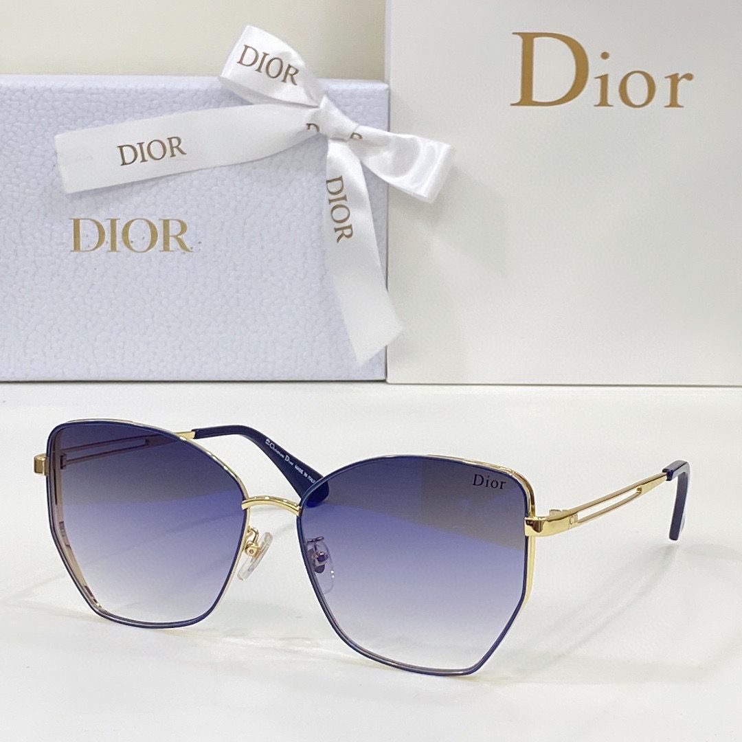 Miss Dior B2U