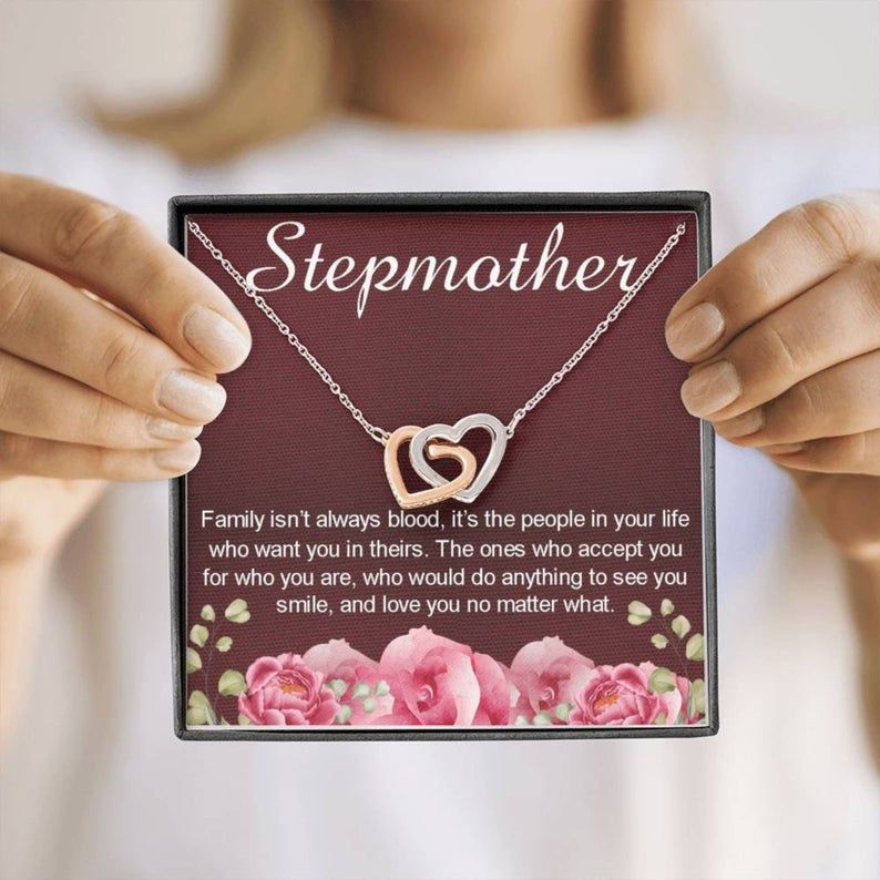 Mother’s Day Gift Necklace for Stepmom, Stepmother Gifts, Stepmother Jewelry, Gift for Stepmom. Interlocking Hearts Necklace