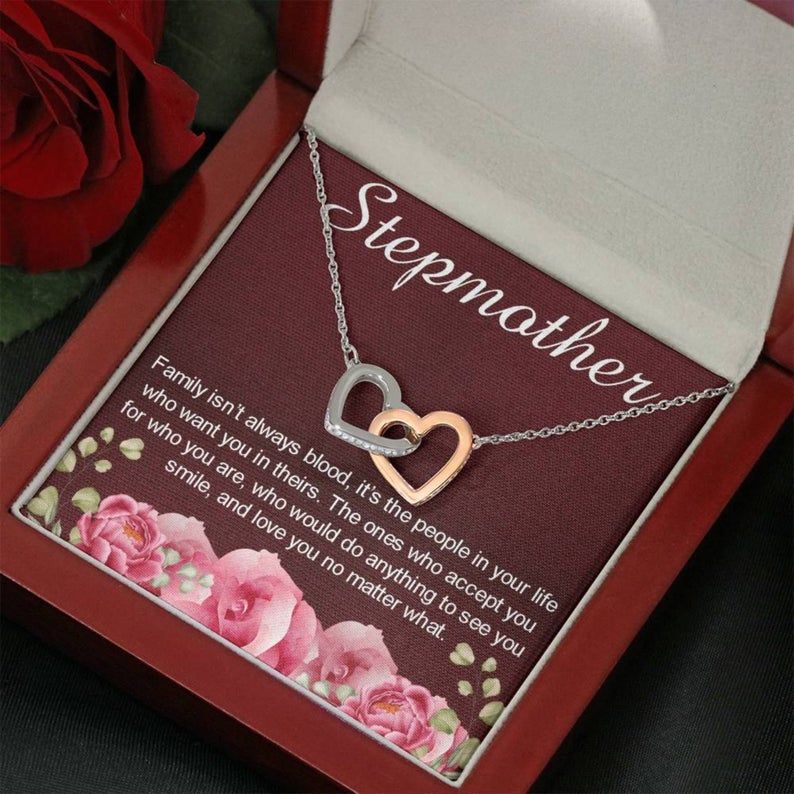 Mother’s Day Gift Necklace for Stepmom, Stepmother Gifts, Stepmother Jewelry, Gift for Stepmom. Interlocking Hearts Necklace
