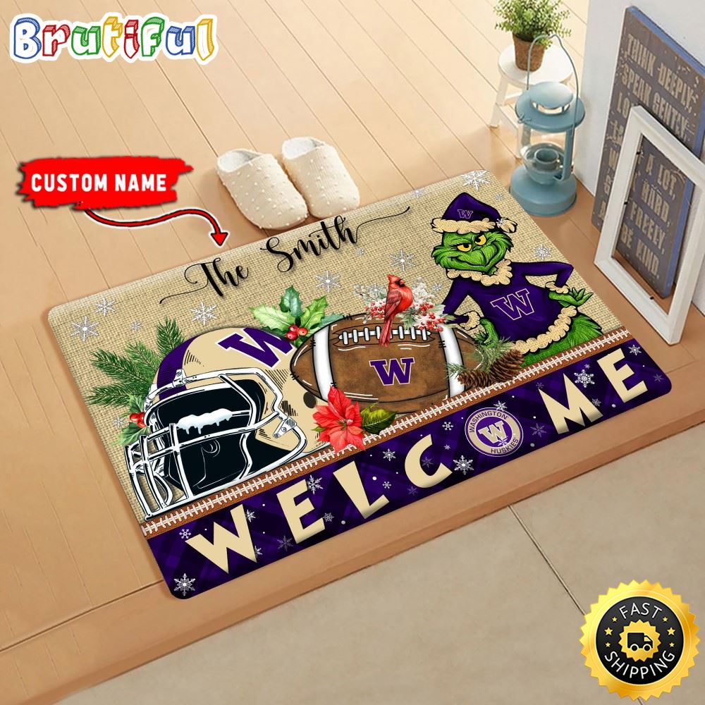 NCAA Washington Huskies Doormat Grinch Christmas Welcome Custom Name Football Doormat