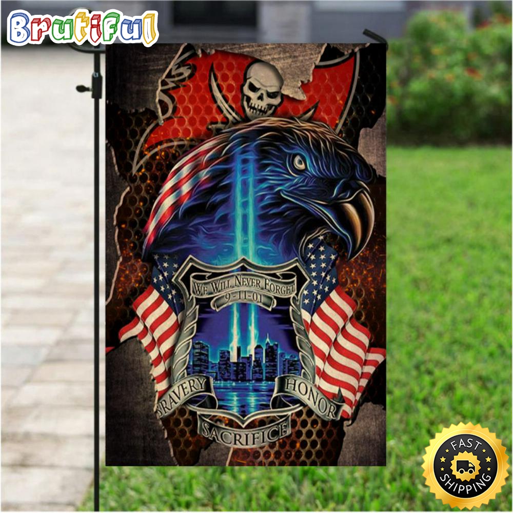 NFL Garden Flags Tampa Bay Buccaneers Specialized Flag For Honor Patriot Day We Will Never Forget