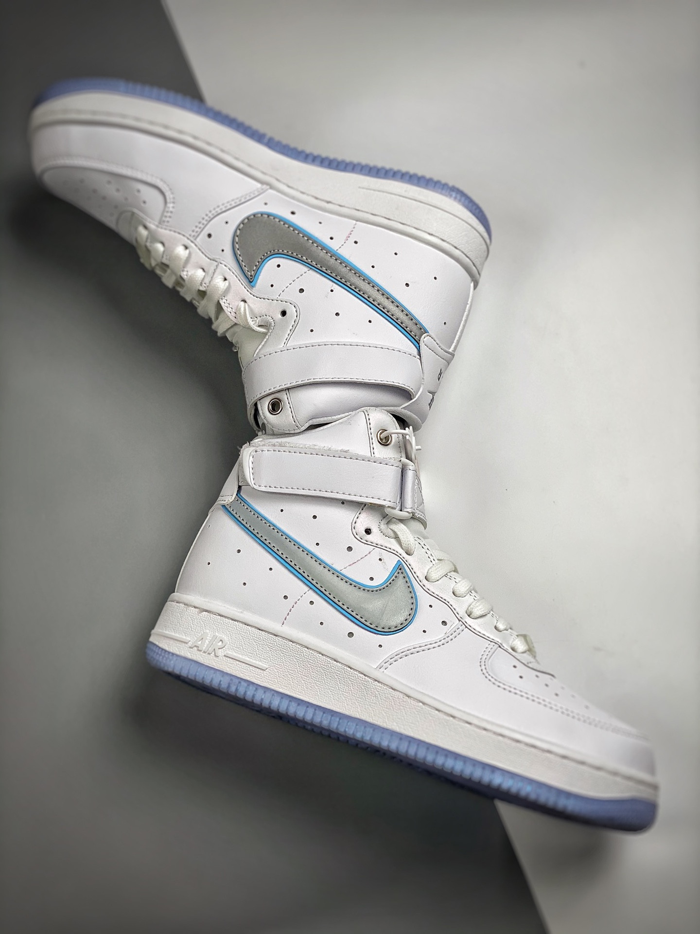 Nike Air Force 1 High ‘Dare To Fly’ White/Metallic Silver For Sale