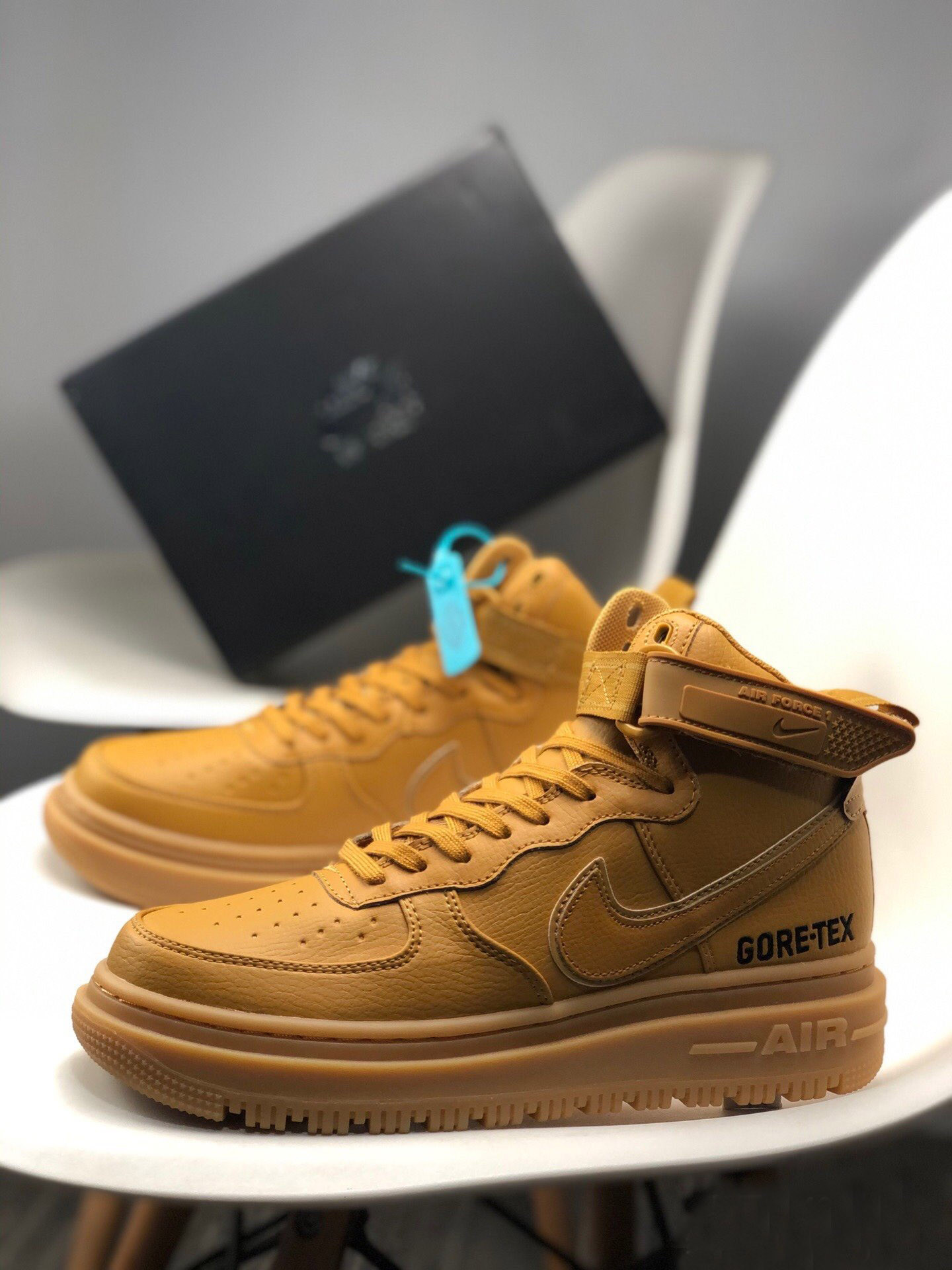 Nike Air Force 1 High GORE-TEX “Wheat” For Sale