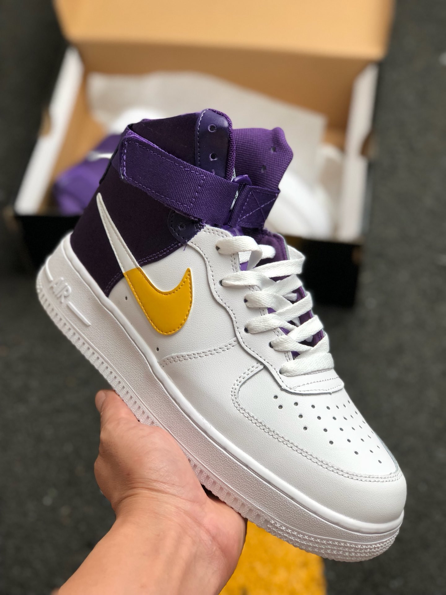 Nike Air Force 1 High NBA “Lakers” For Sale