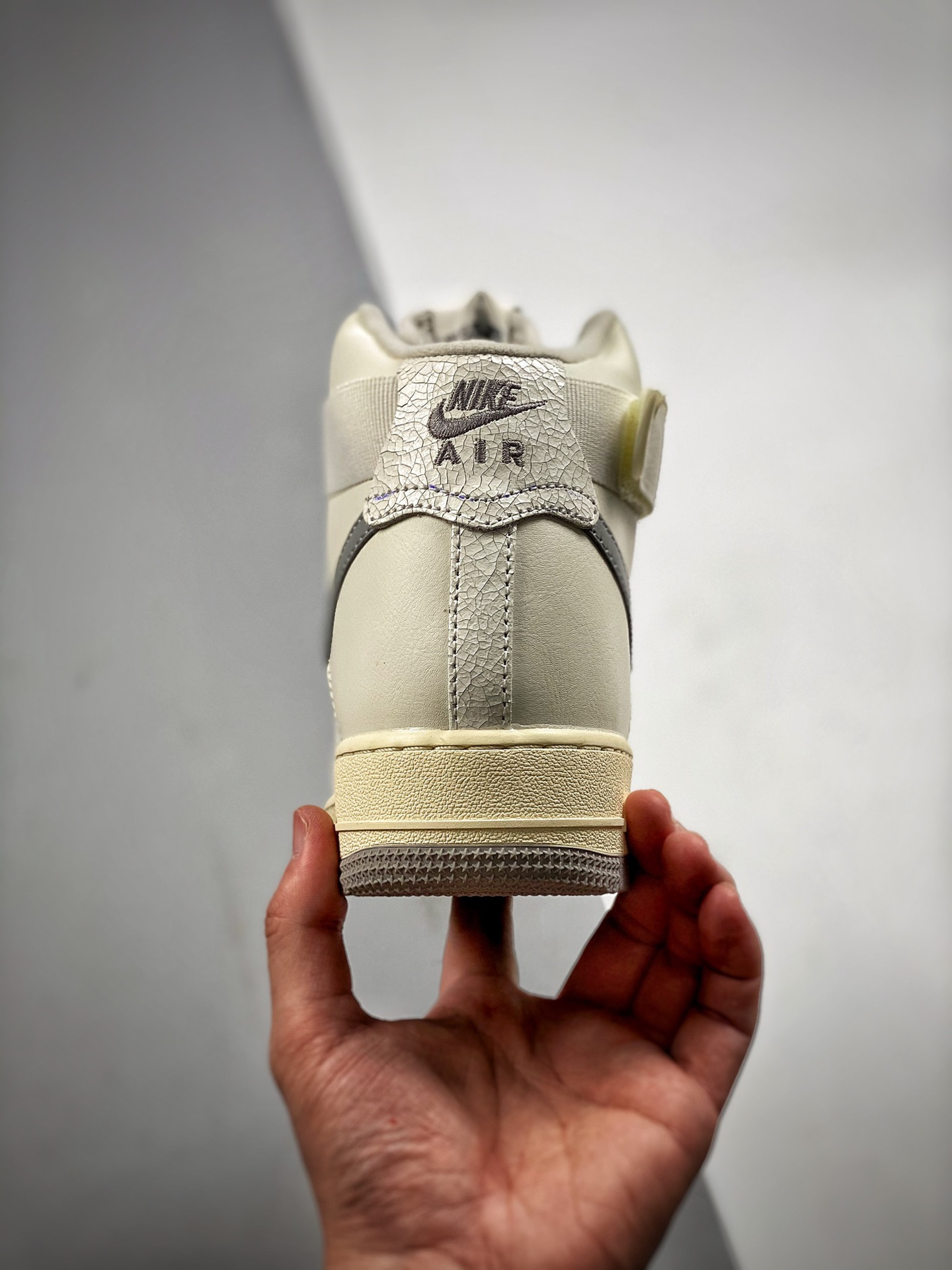Nike Air Force 1 High Vintage Sail/Medium Grey-Light Bone-Coconut Milk For Sale