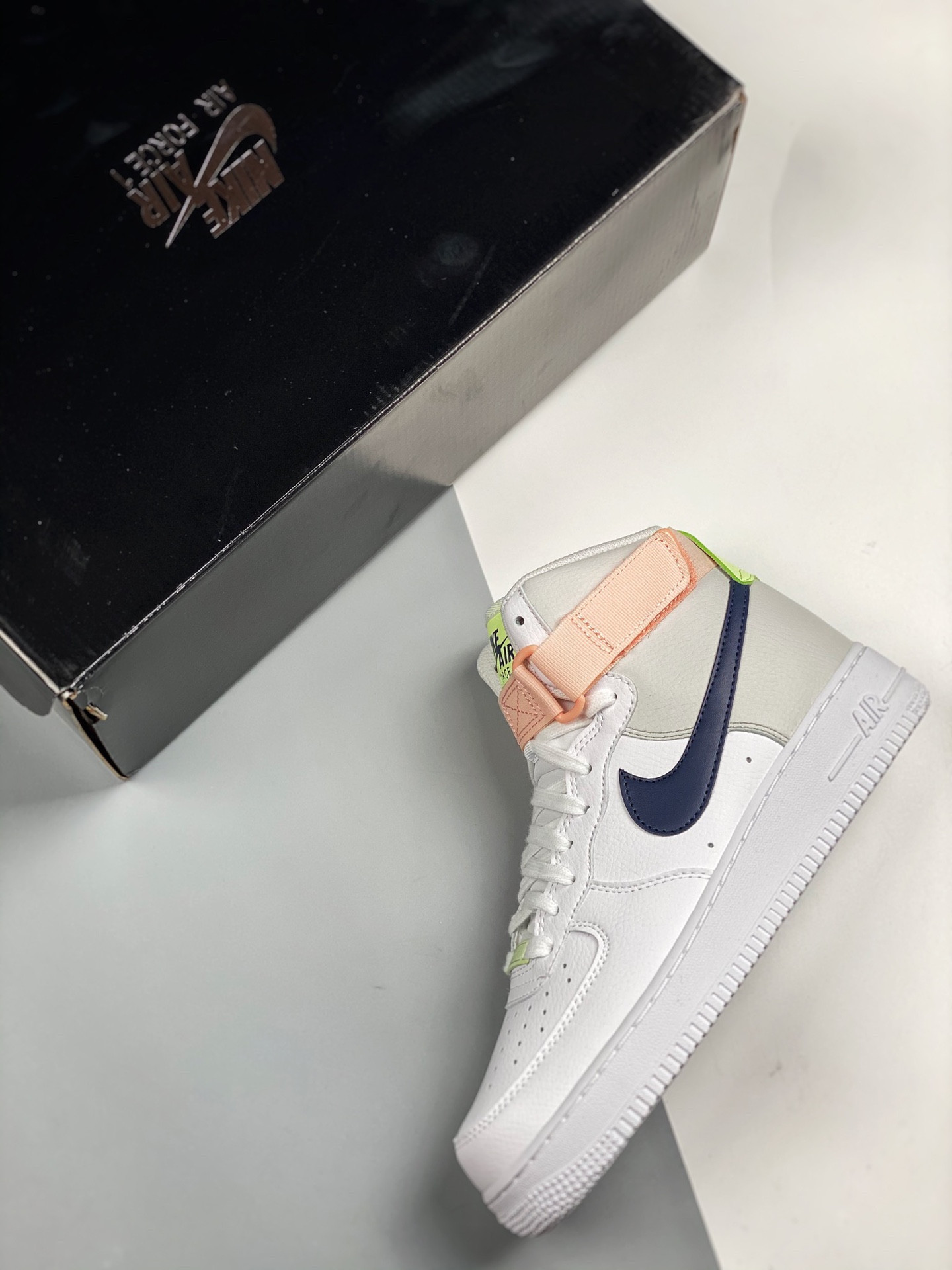 Nike Air Force 1 High ‘White Midnight Navy’ For Sale