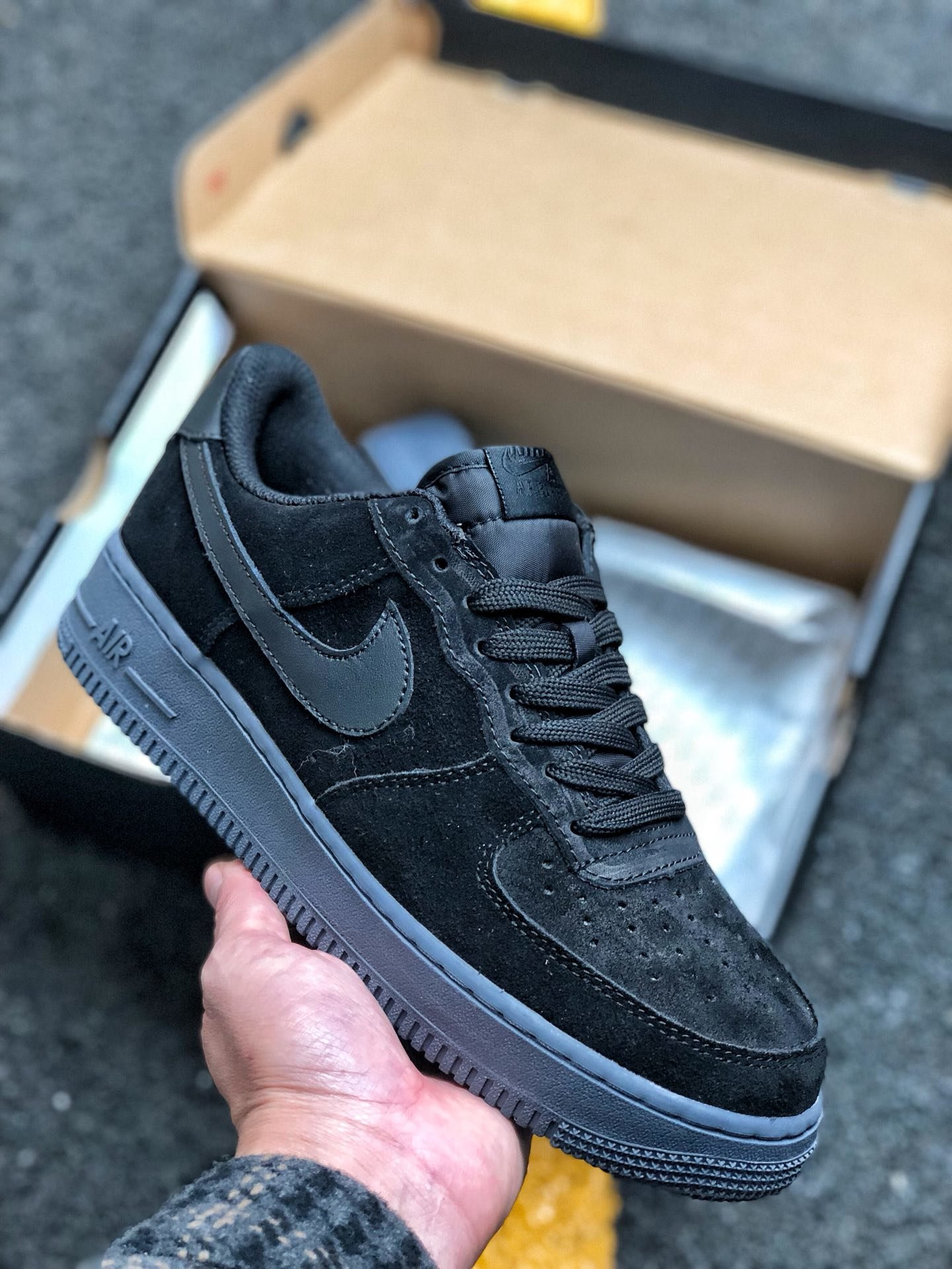Nike Air Force 1 Low ‘07 LV8 3 “Black/Anthracite” For Sale