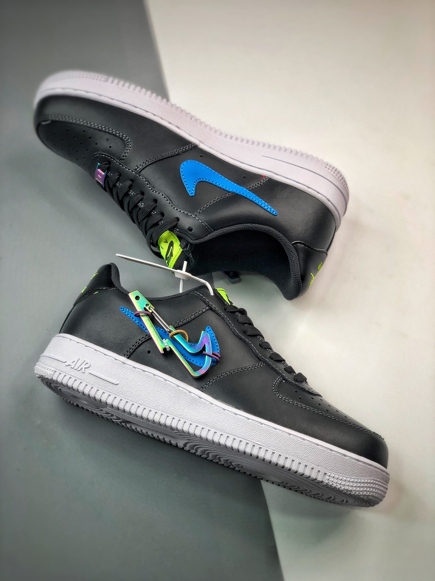 Nike Air Force 1 Low ‘Carabiner Swoosh’ Dark Smoke Grey/Photo For Sale