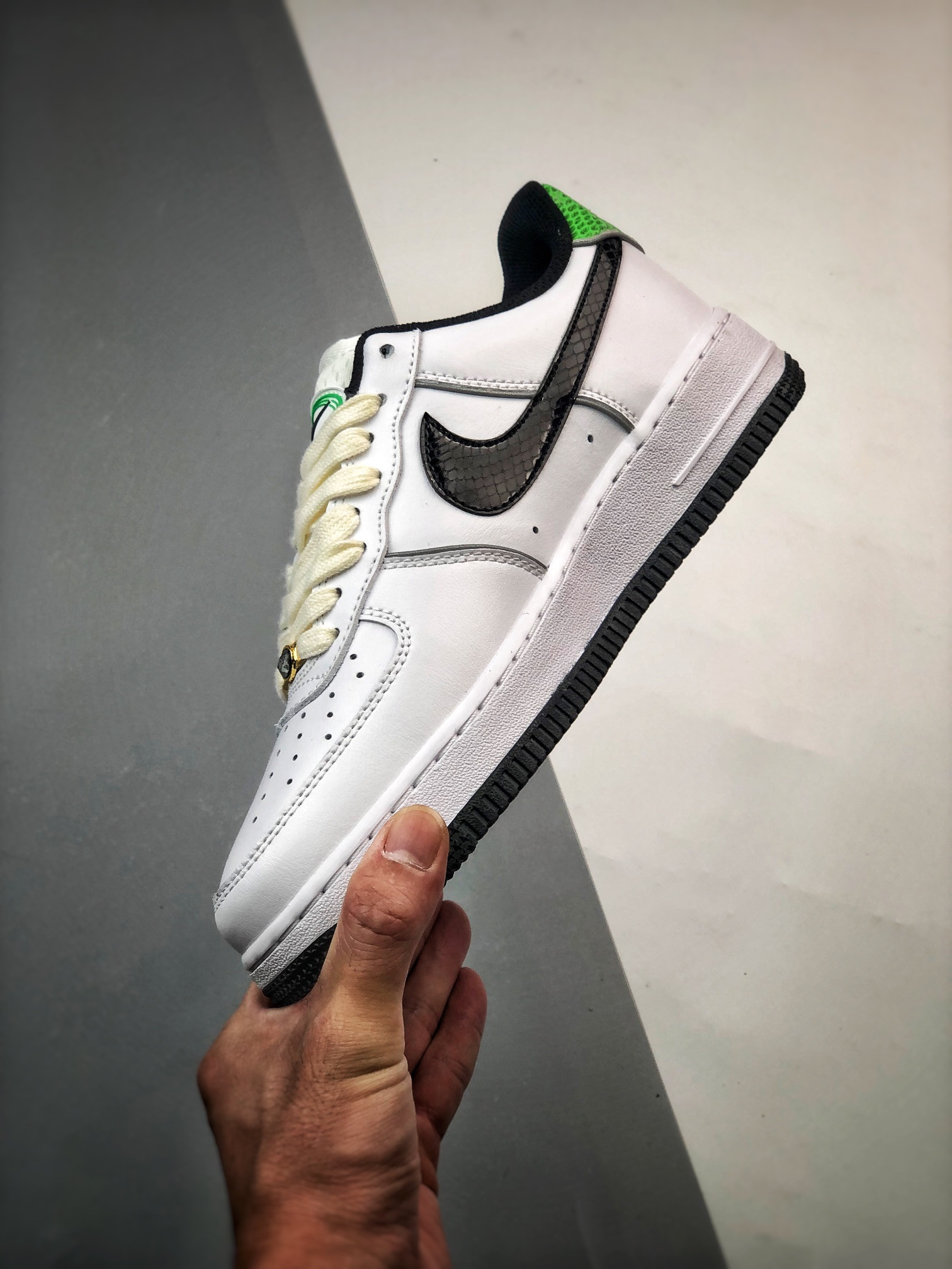 Nike Air Force 1 Low ‘Just Do It’ White Black For Sale