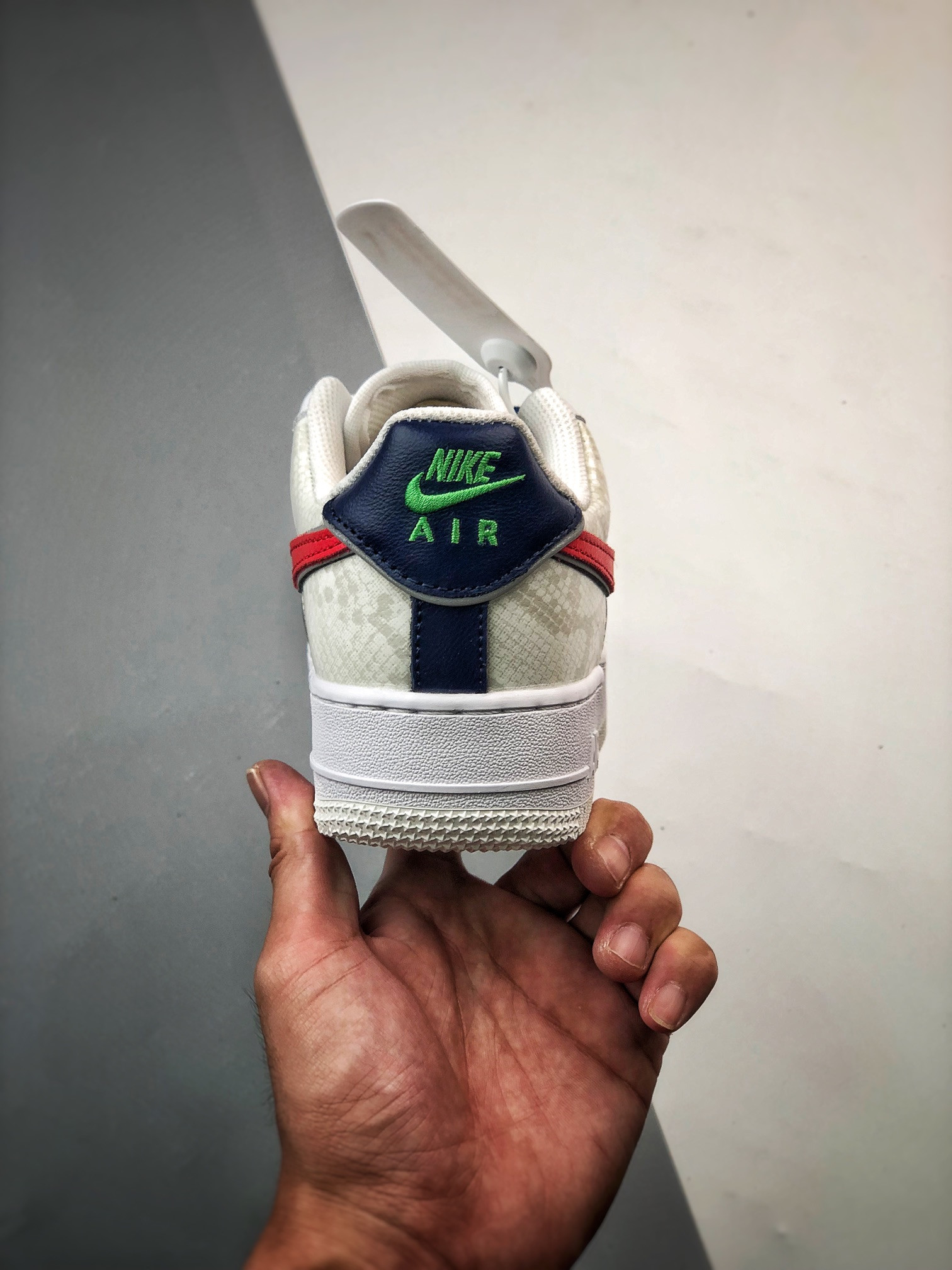 Nike Air Force 1 Low ’07 LX ‘Just Do It’ White/University Red For Sale
