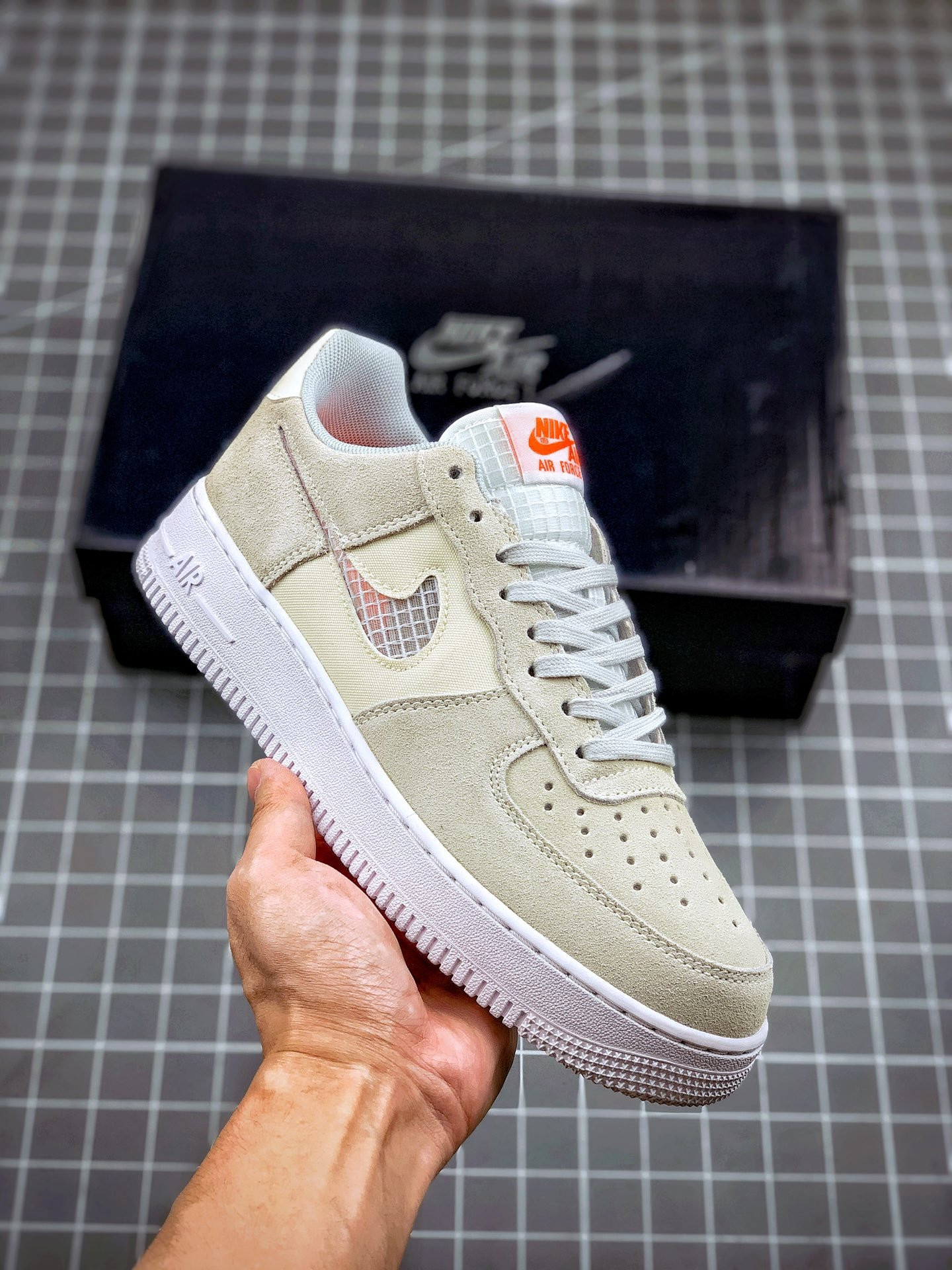 Nike Air Force 1 Low ’07 SE ‘Pure Platinum’ For Sale