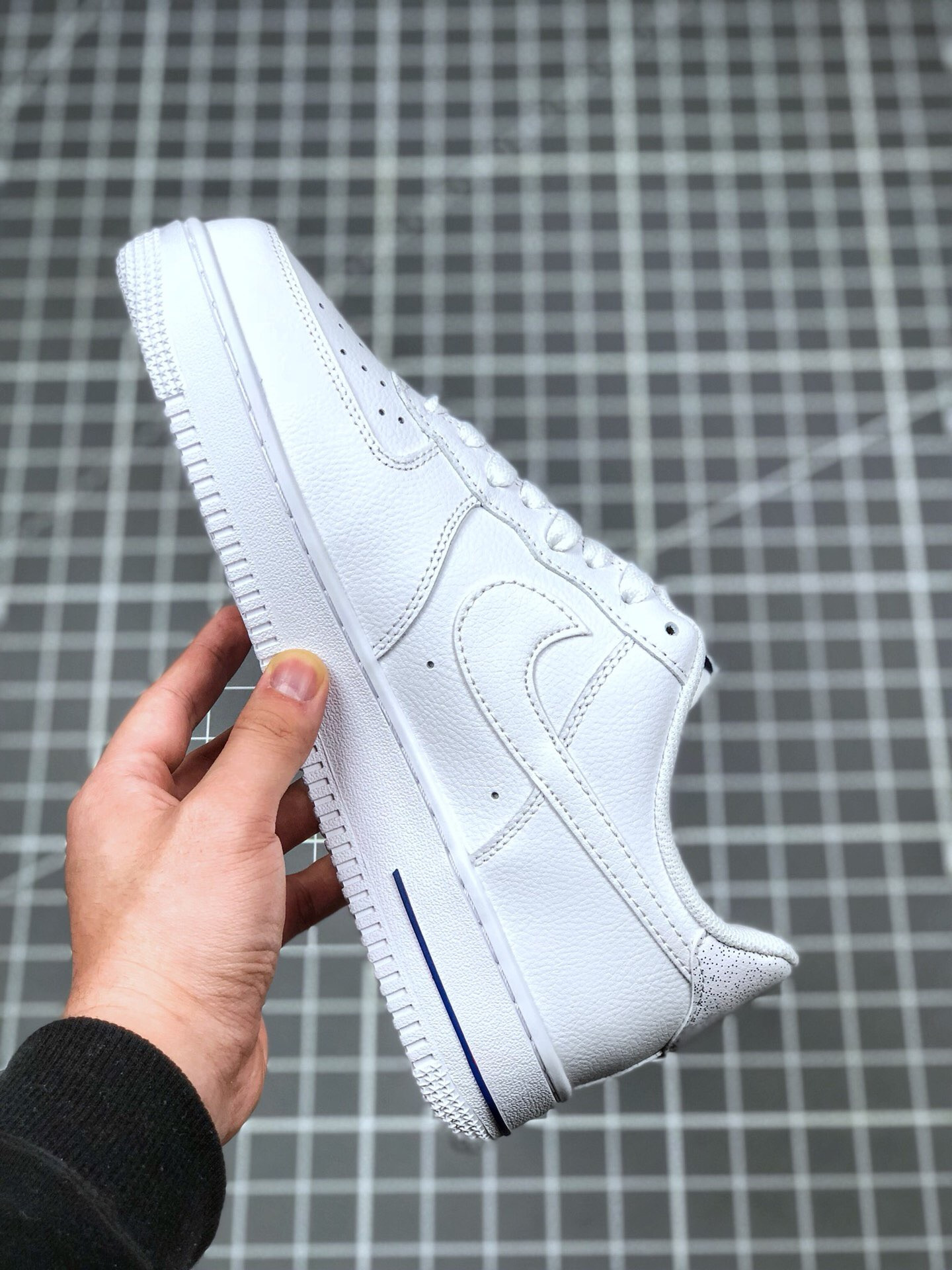 Nike Air Force 1 Low “NBA Paris” White/University Red For Sale