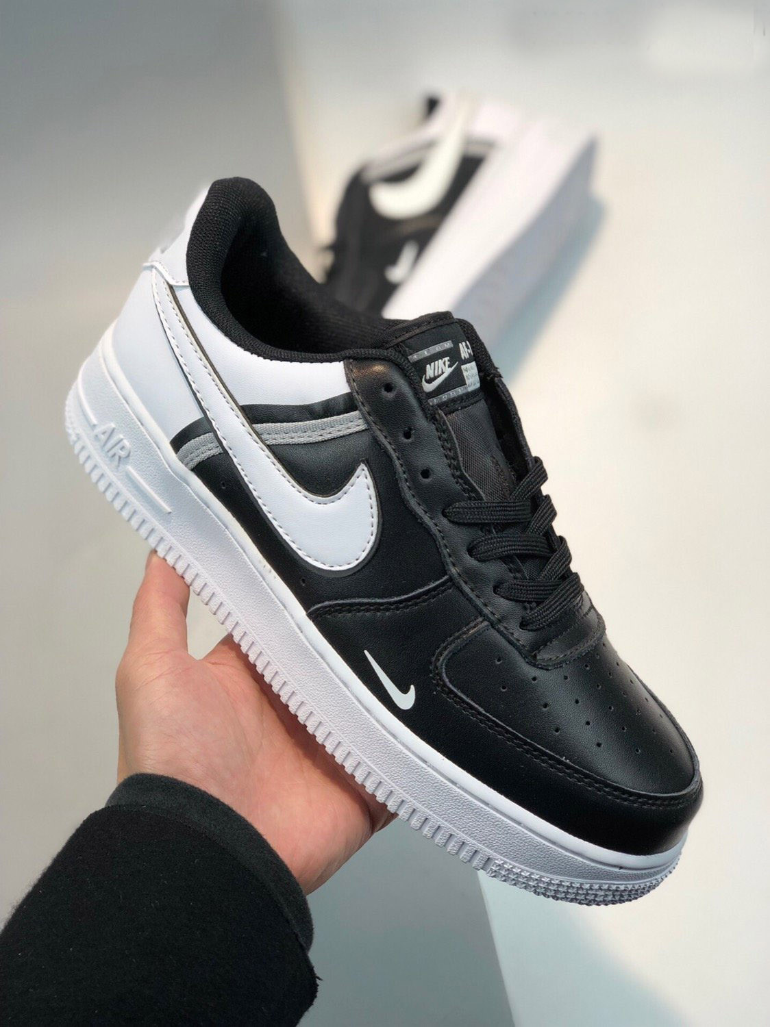 Nike Air Force 1 Low 07 LV8 White Black For Sale