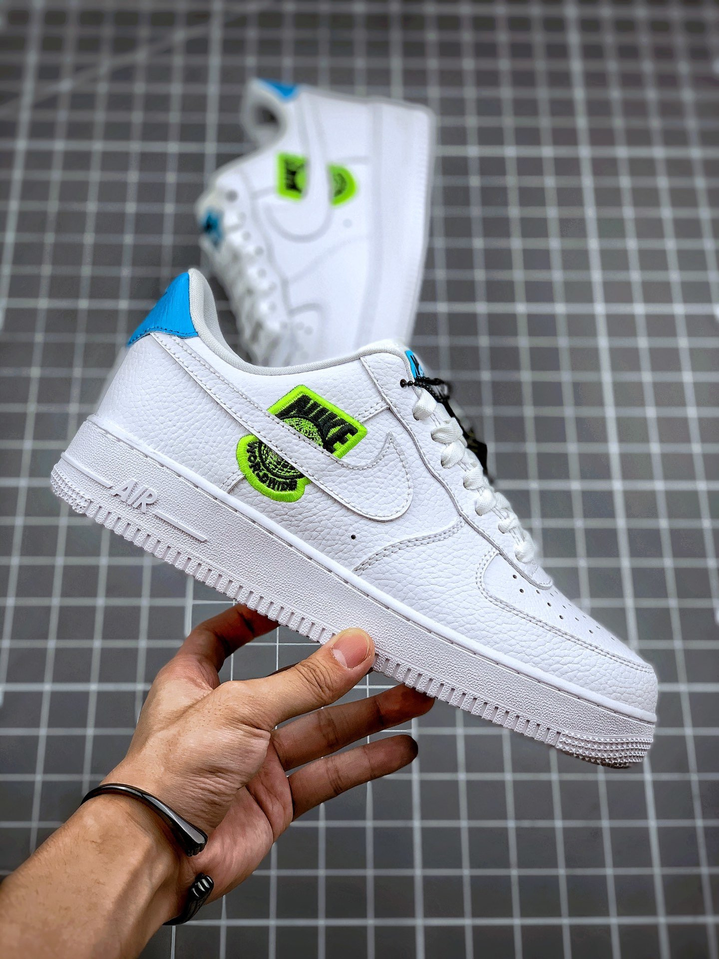 Nike Air Force 1 Low 07 SE ‘Worldwide’ White Volt For Sale