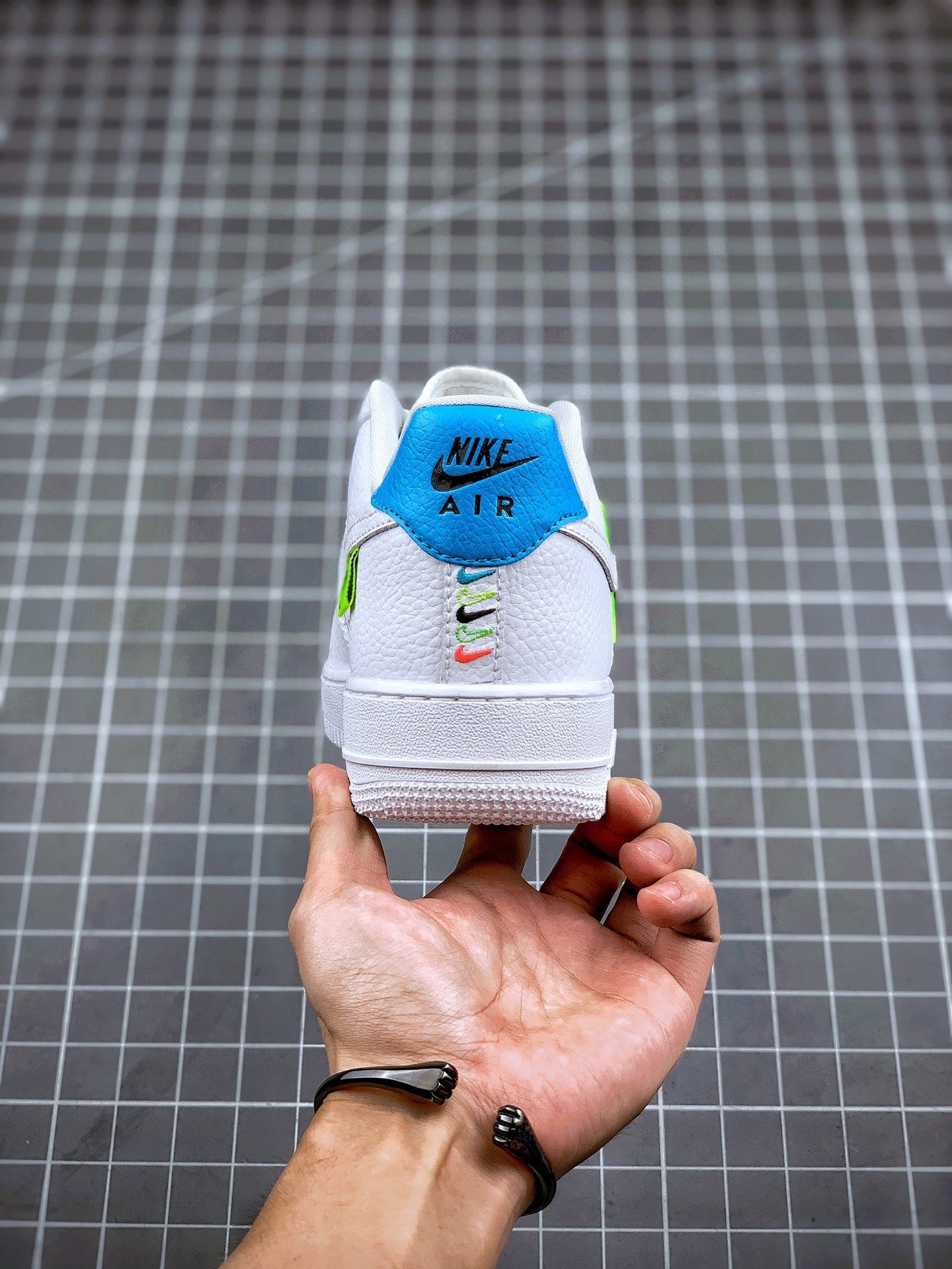 Nike Air Force 1 Low 07 SE ‘Worldwide’ White Volt For Sale