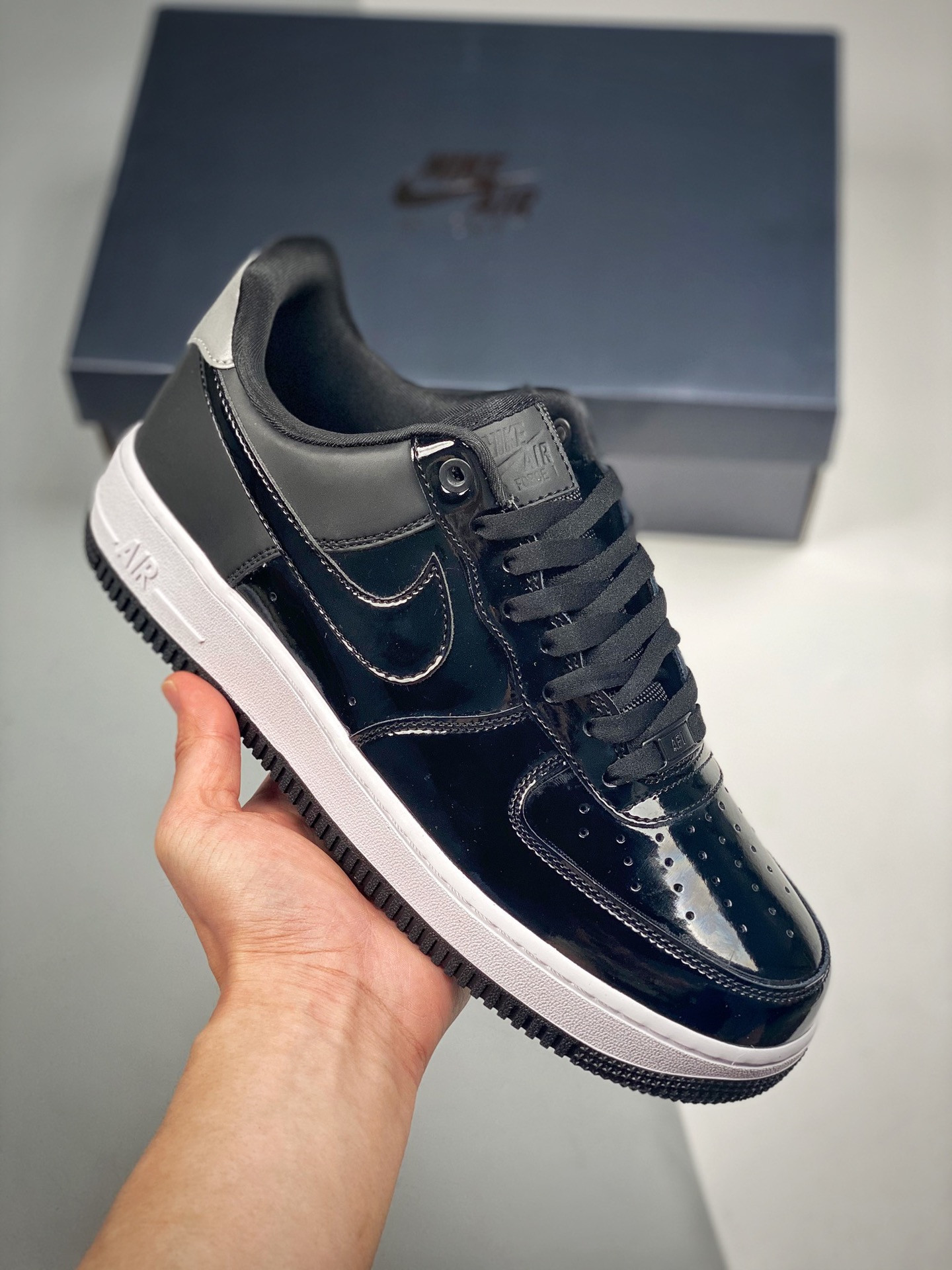 Nike Air Force 1 Low 07 SE Premium ‘Black Silver’ For Sale