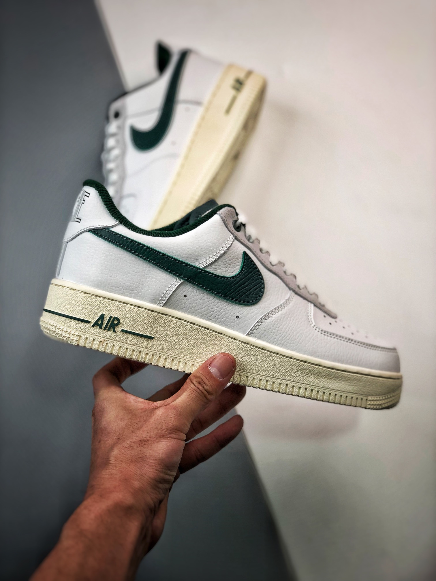 Nike Air Force 1 Low ‘Command Force’ White/Gorge Green For Sale