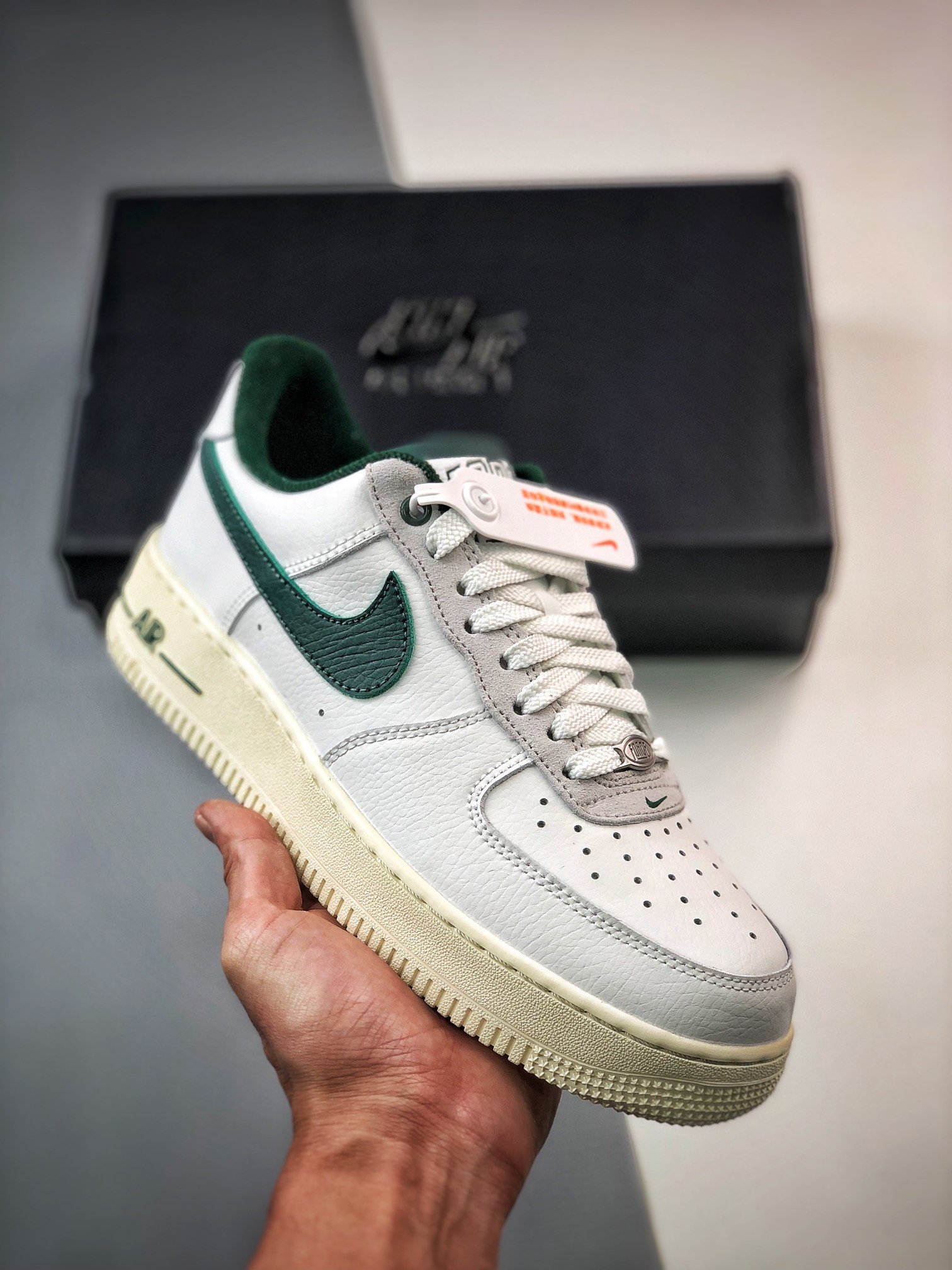 Nike Air Force 1 Low ‘Command Force’ White/Gorge Green For Sale
