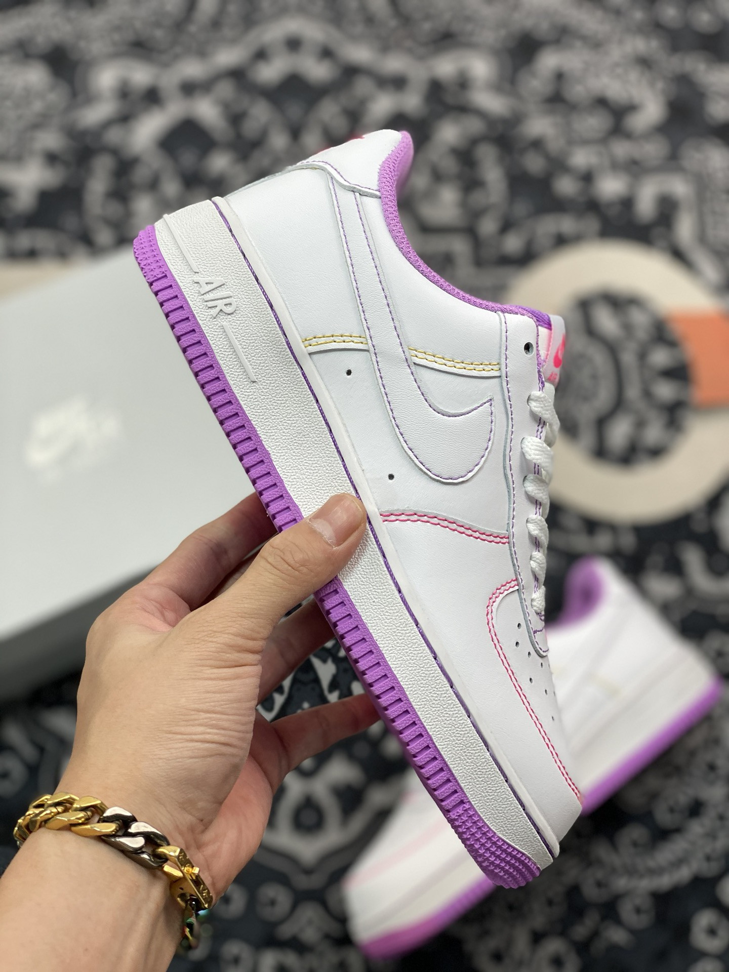 Nike Air Force 1 Low GS ‘Contrast Stitch Fuchsia Glow’ For Sale
