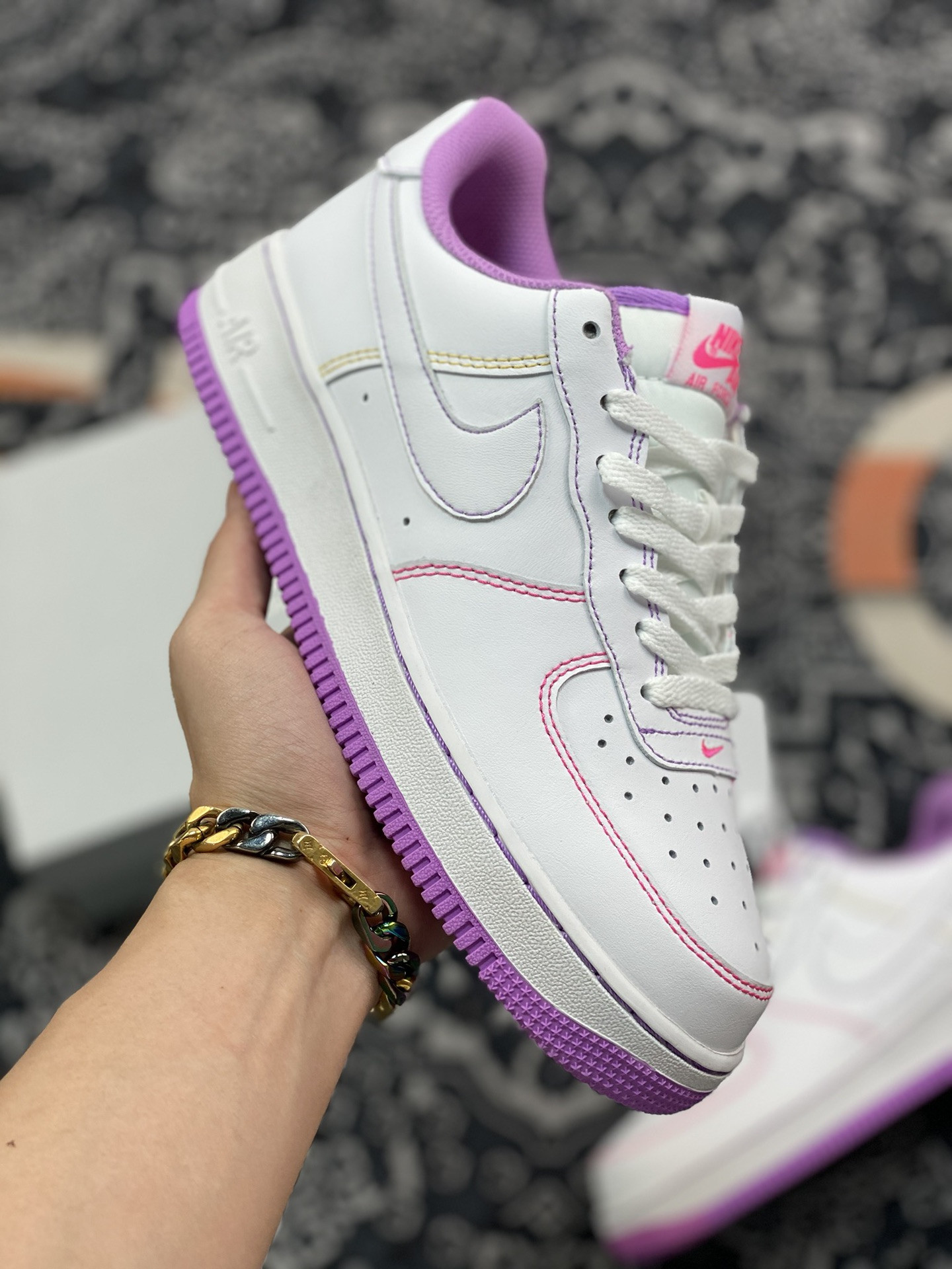 Nike Air Force 1 Low GS ‘Contrast Stitch Fuchsia Glow’ For Sale
