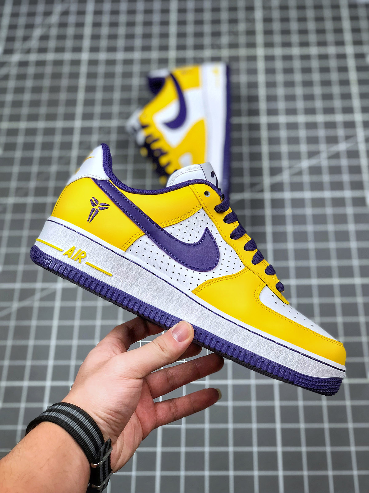 Nike Air Force 1 Low “Kobe Bryant” White/Varsity Purple-Varsity Maize For Sale