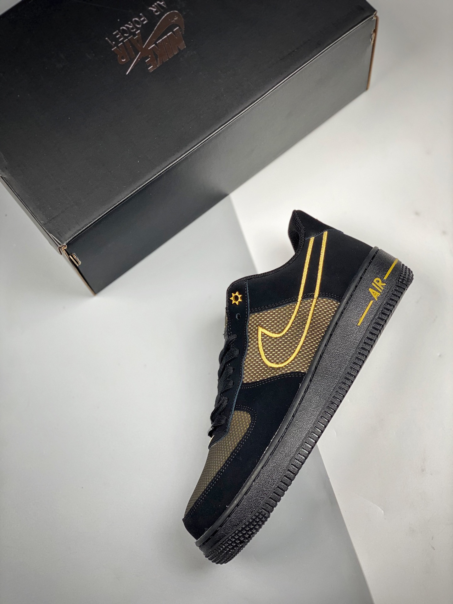 Nike Air Force 1 Low “Legendary” Black/Gum Light Brown/Metallic Gold For Sale