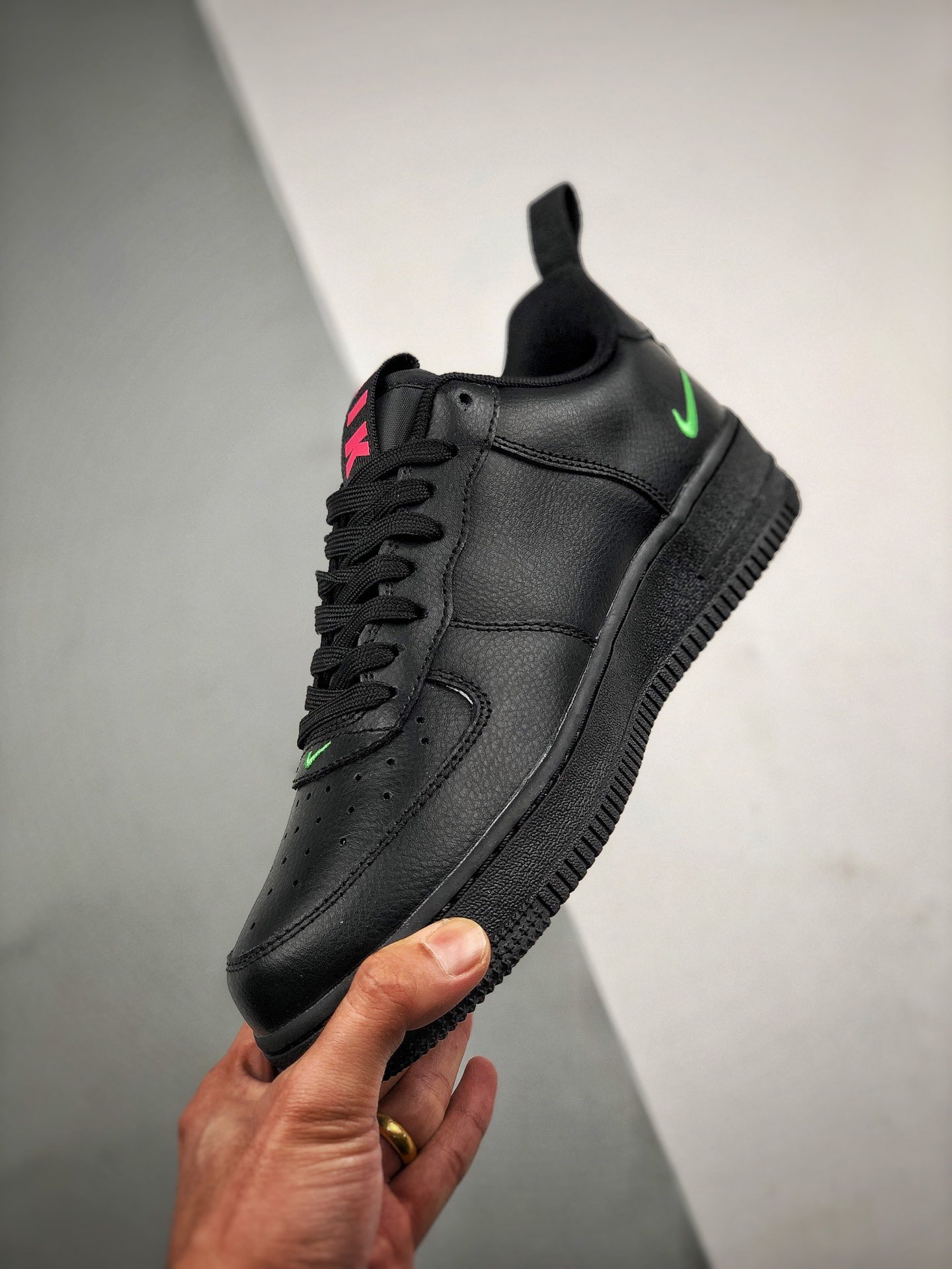 Nike Air Force 1 Low LV8 UL Black/Hyper Pink-Scream Green