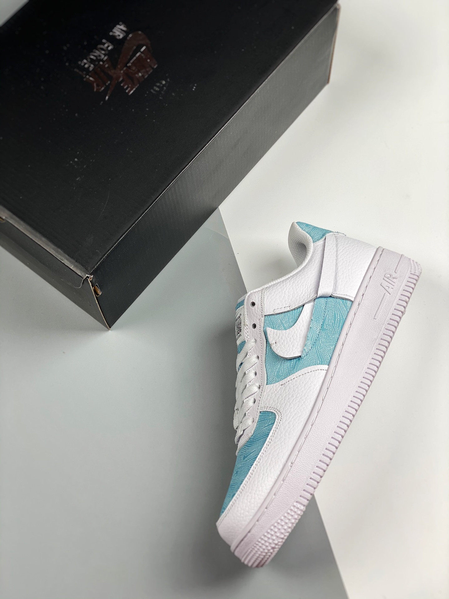 Nike Air Force 1 Low LXX ‘Glacier Blue’ For Sale