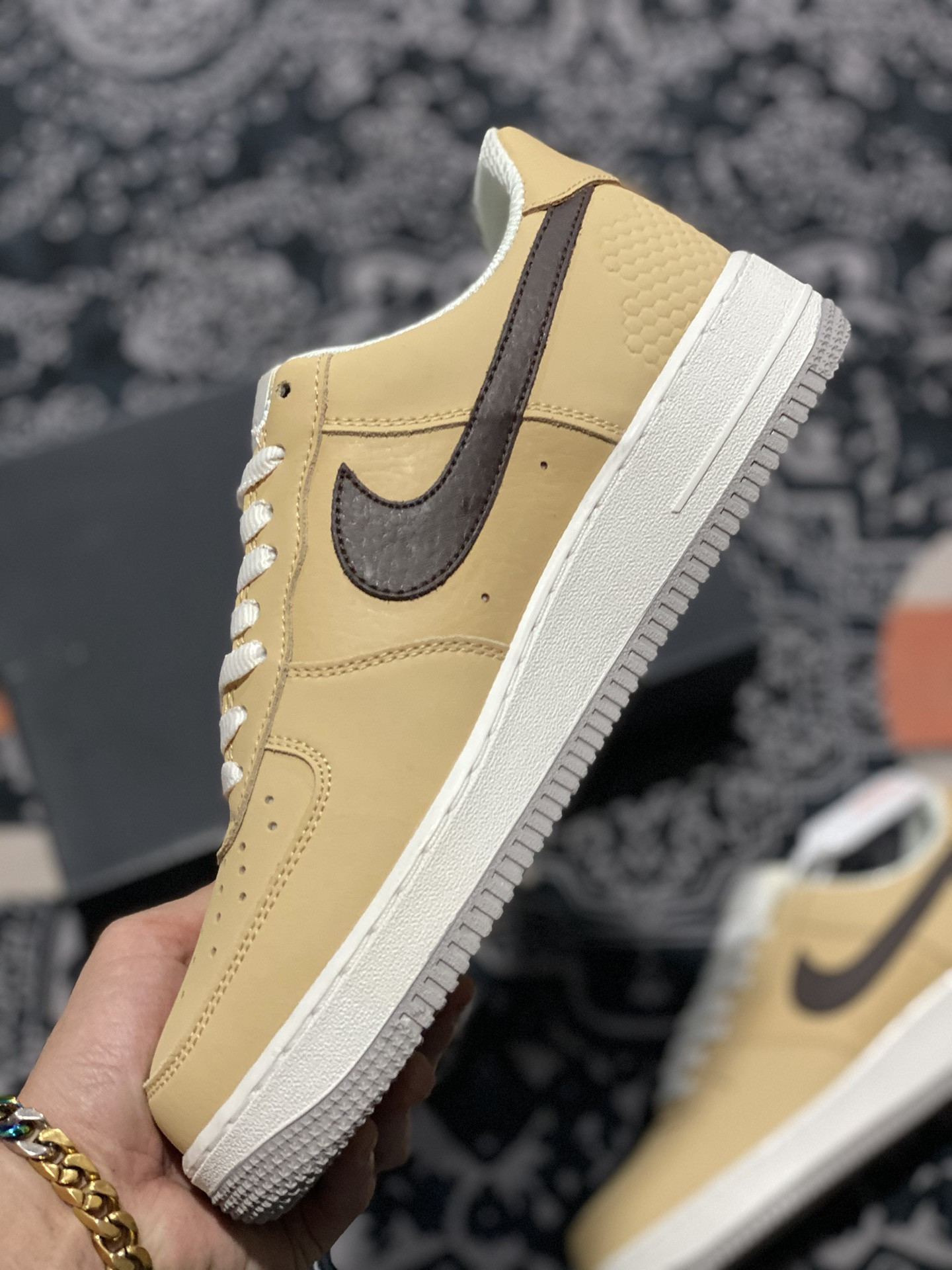 Nike Air Force 1 Low Manchester Bee For Sale